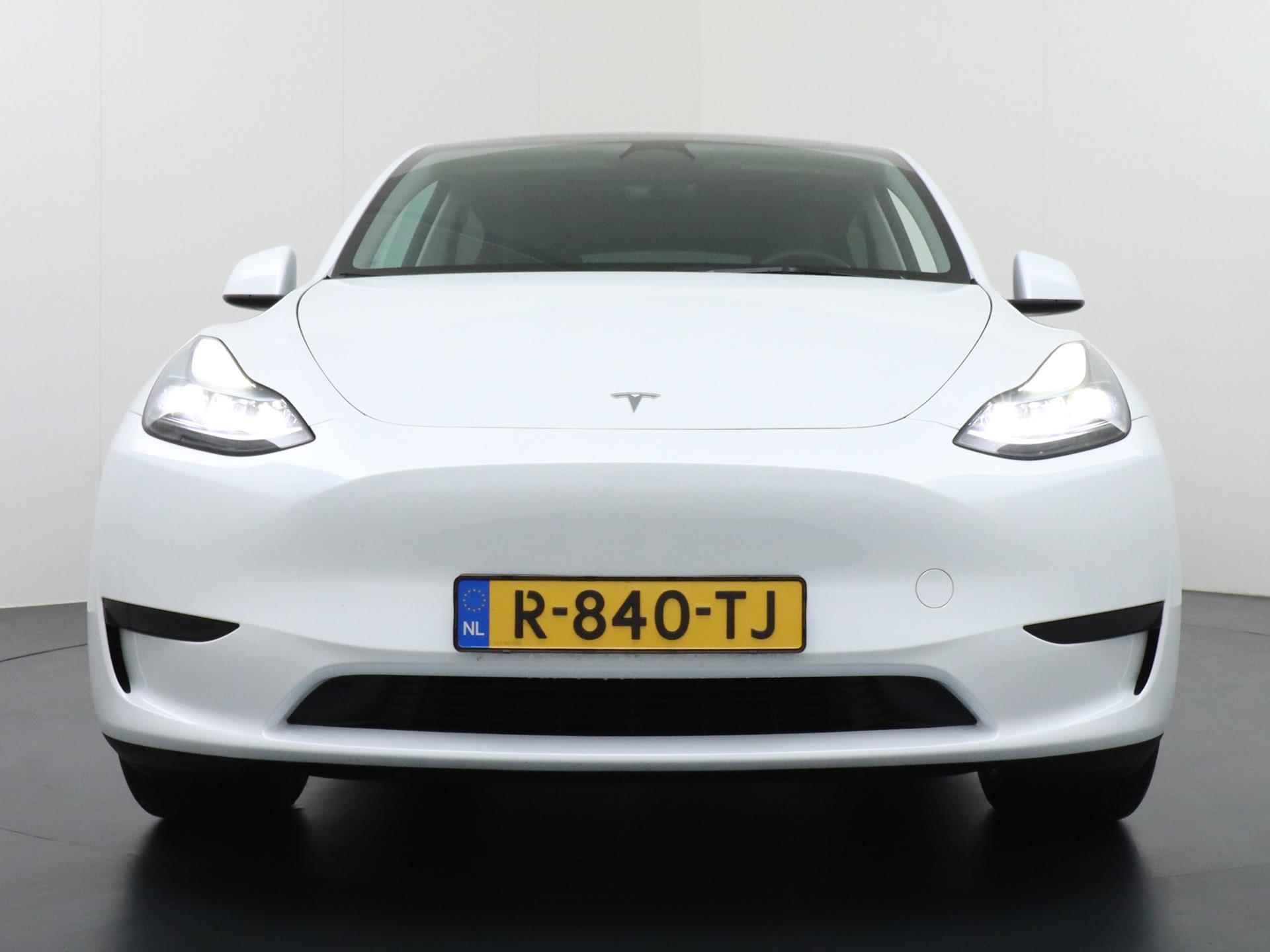 Tesla Model Y RWD 58 kWh RIJKLAARPRIJS TESLA GARANTIE T/M 12-2026/80.000KM AANDRIJVING EN ACCU T/M 12-2030 - 3/47