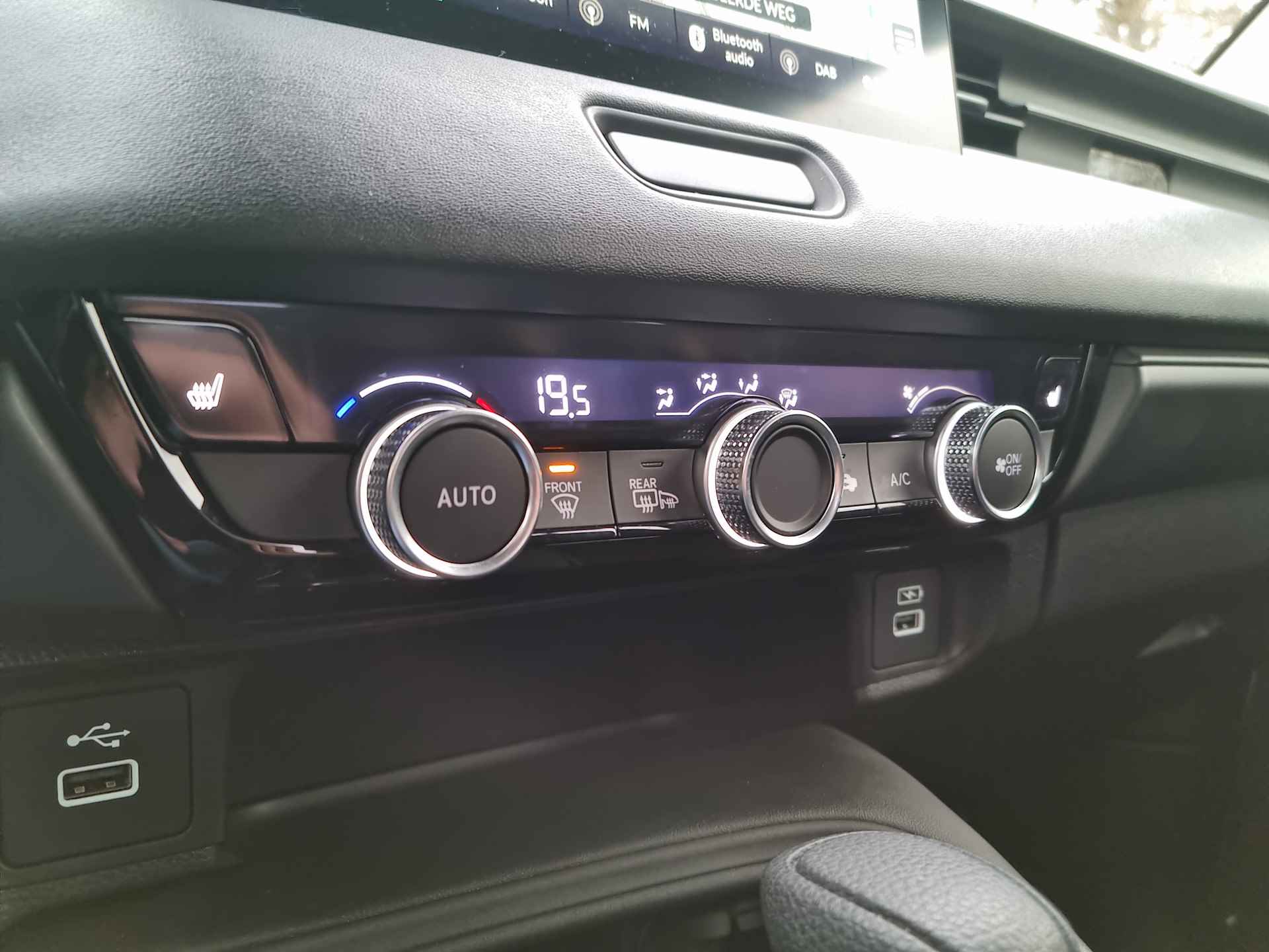 Honda HR-V 1.5 e:HEV Elegance Navigatie, Voorstoelen verwarmd, Camera , All-in Rijklaarprijs - 19/26