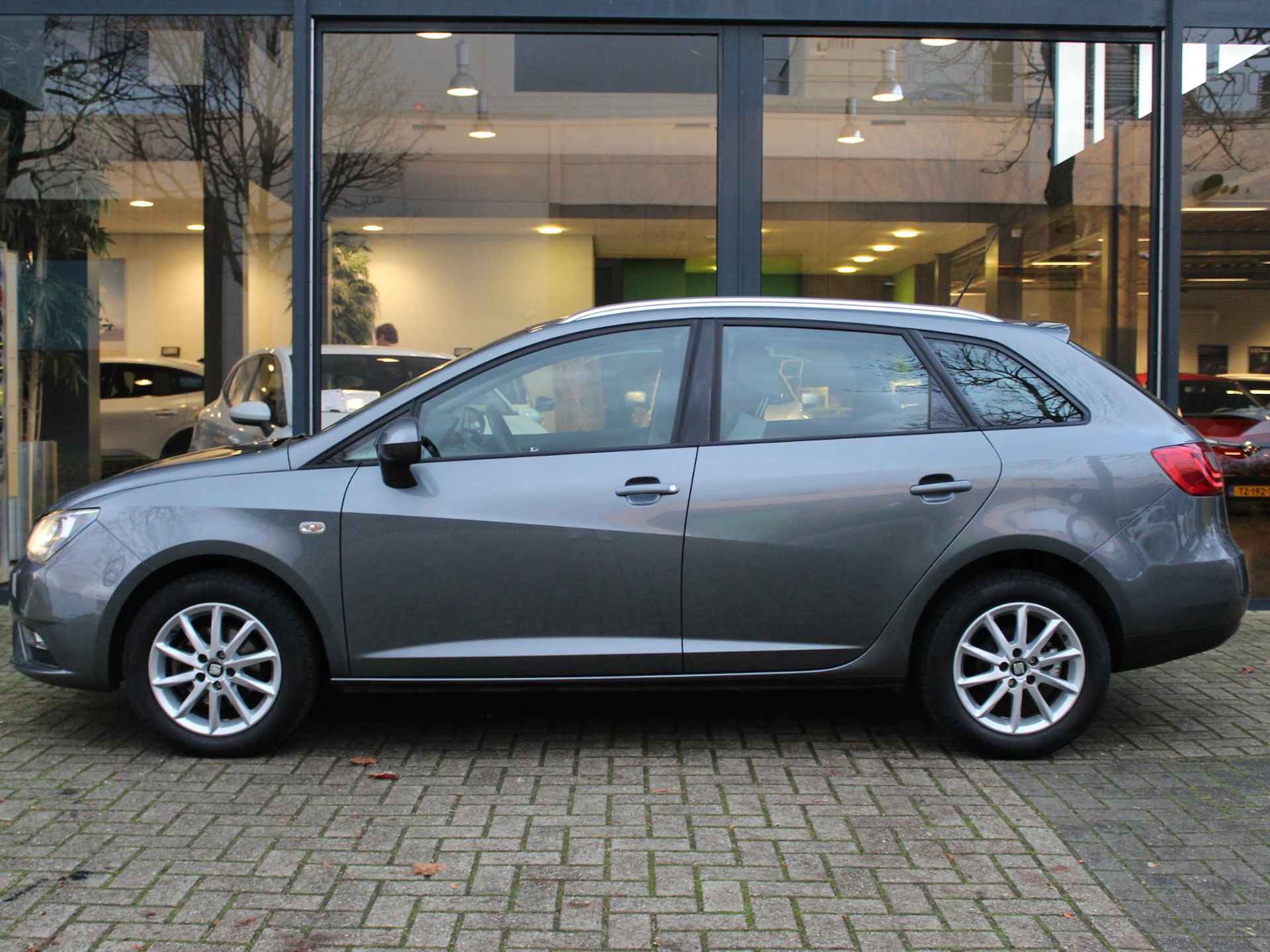 SEAT Ibiza ST EcoTSI Style 100PK Connect / 34.000KM!! / UNIEK / AIRCO / CRUISE / NAVI / ARMSTEUN / 15'' LMV - 10/41