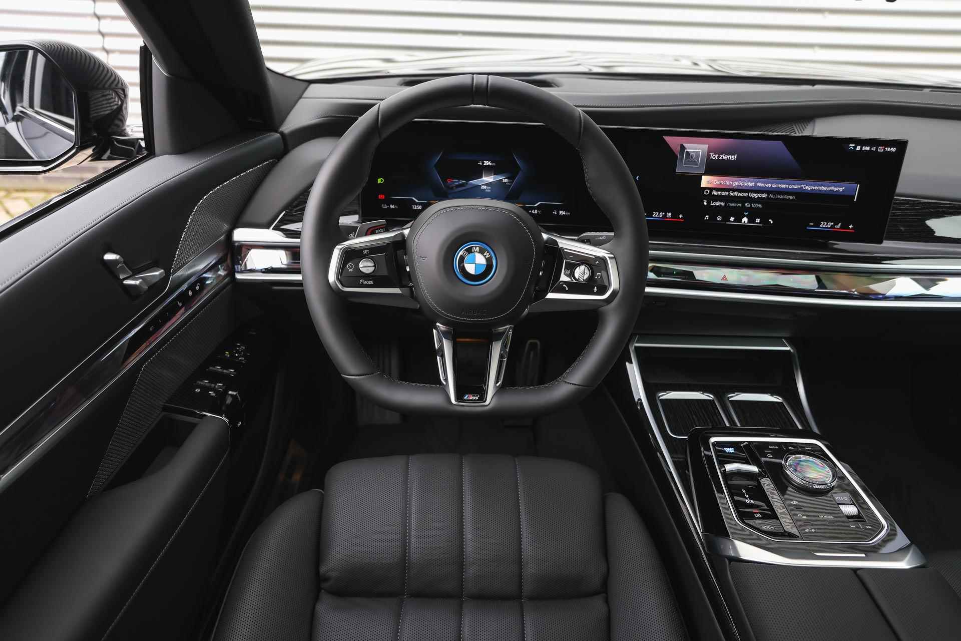 BMW i7 eDrive50 High Executive M Sport 106 kWh / Massagefunctie / Parking Assistant Professional / Active Steering / Stoelventilatie / Live Cockpit Professional - 9/39