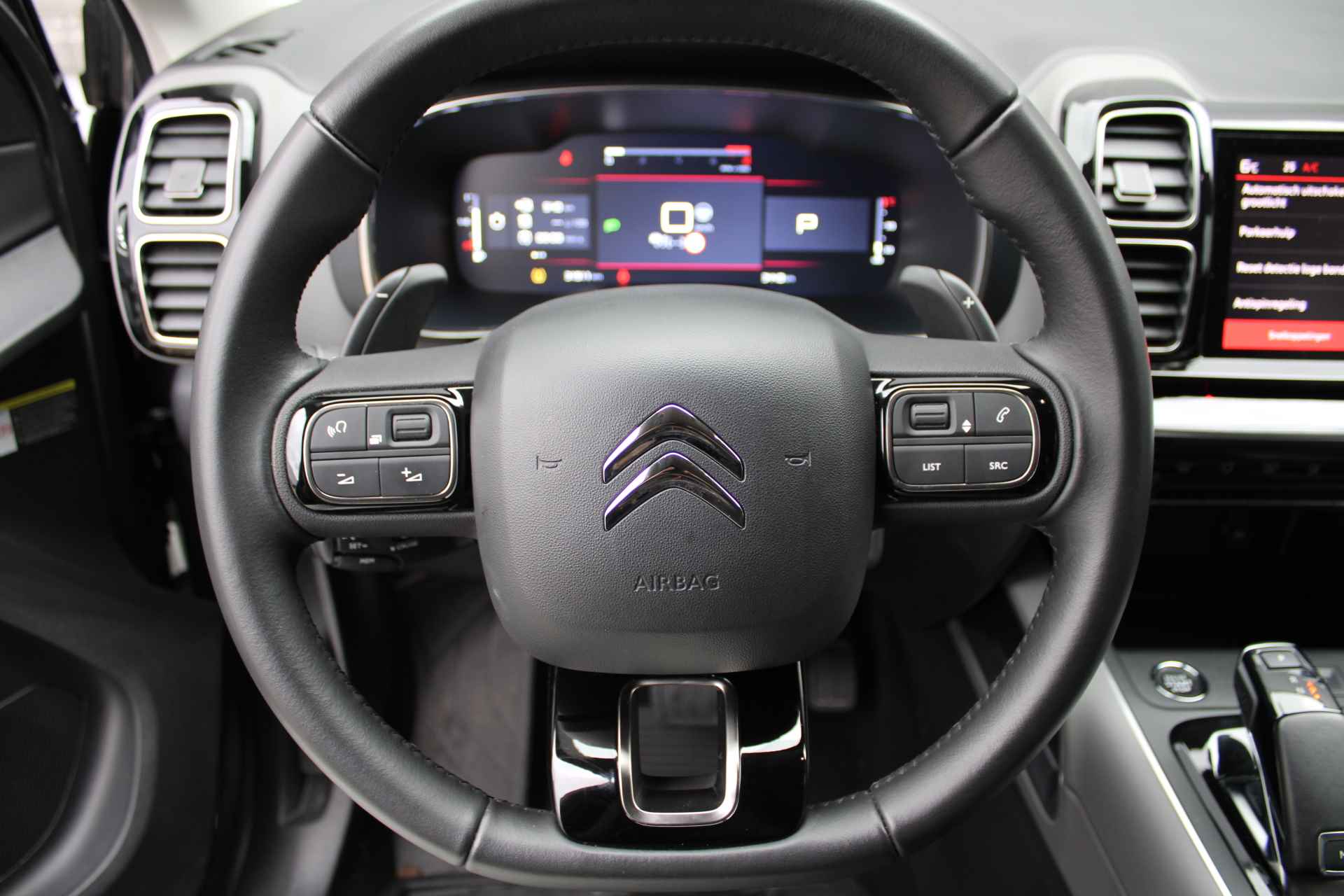 Citroën C5 Aircross 1.2 130pk Feel Pack | NAVI BY APP | ADAPTIVE CRUISE | LED | CAMERA | KEYLESS | HALF LEDER | PDC | DODEHOEK | STOELVERW | - 23/34