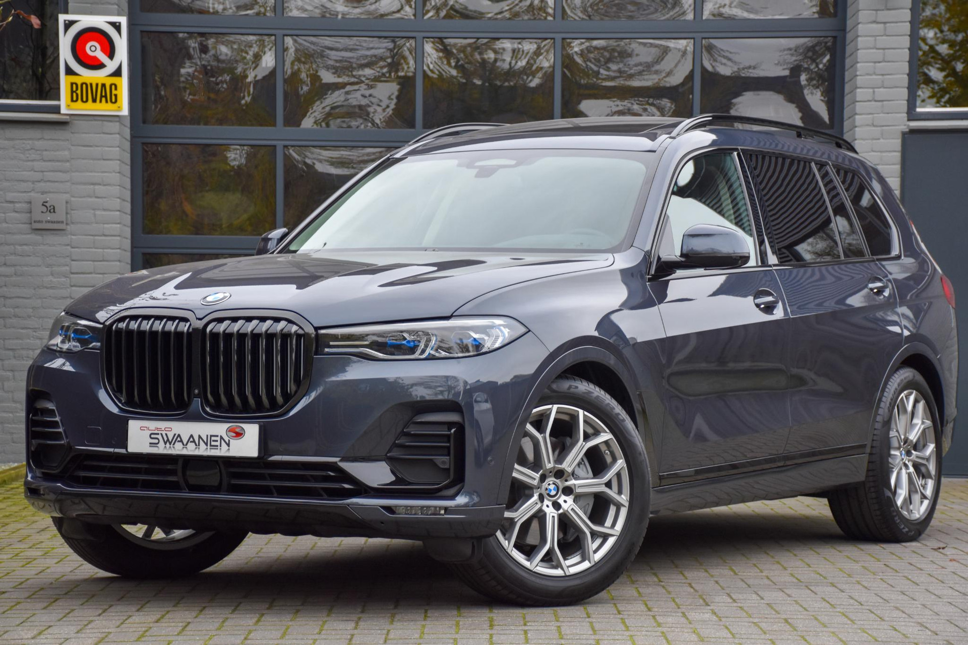 BMW X7 xDrive40i High Executive | Skylounge | Laser | Carplay | ACC