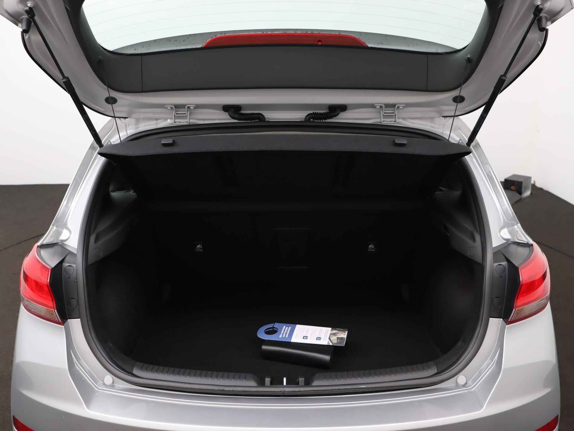 Hyundai i30 1.0 T-GDi MHEV Comfort Smart | €6410,- korting | Laatste kans! - 25/26