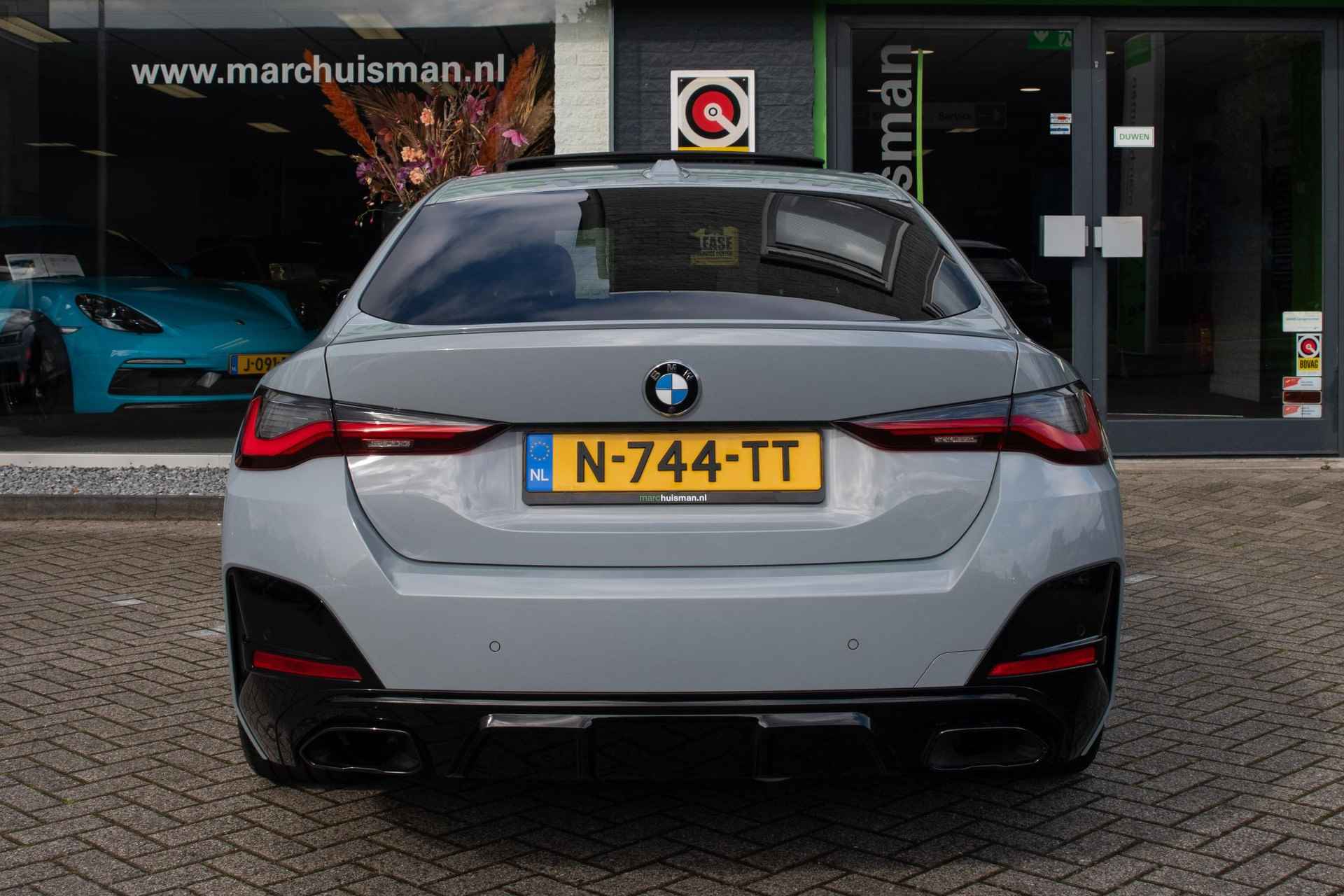 BMW 4-serie Gran Coupé M440i xDrive High Executive / SCHUIFDAK / HEAD UP / H. KARDON - 4/51