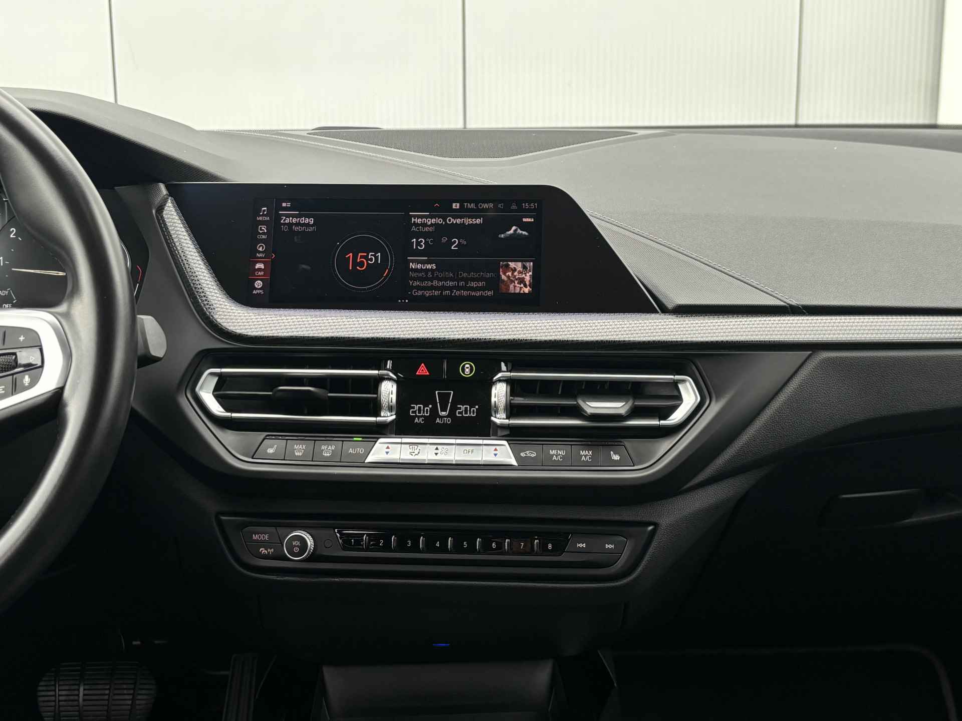 BMW 1-serie 120i Luxury Line | Leder | Apple CarPlay | - 6/26