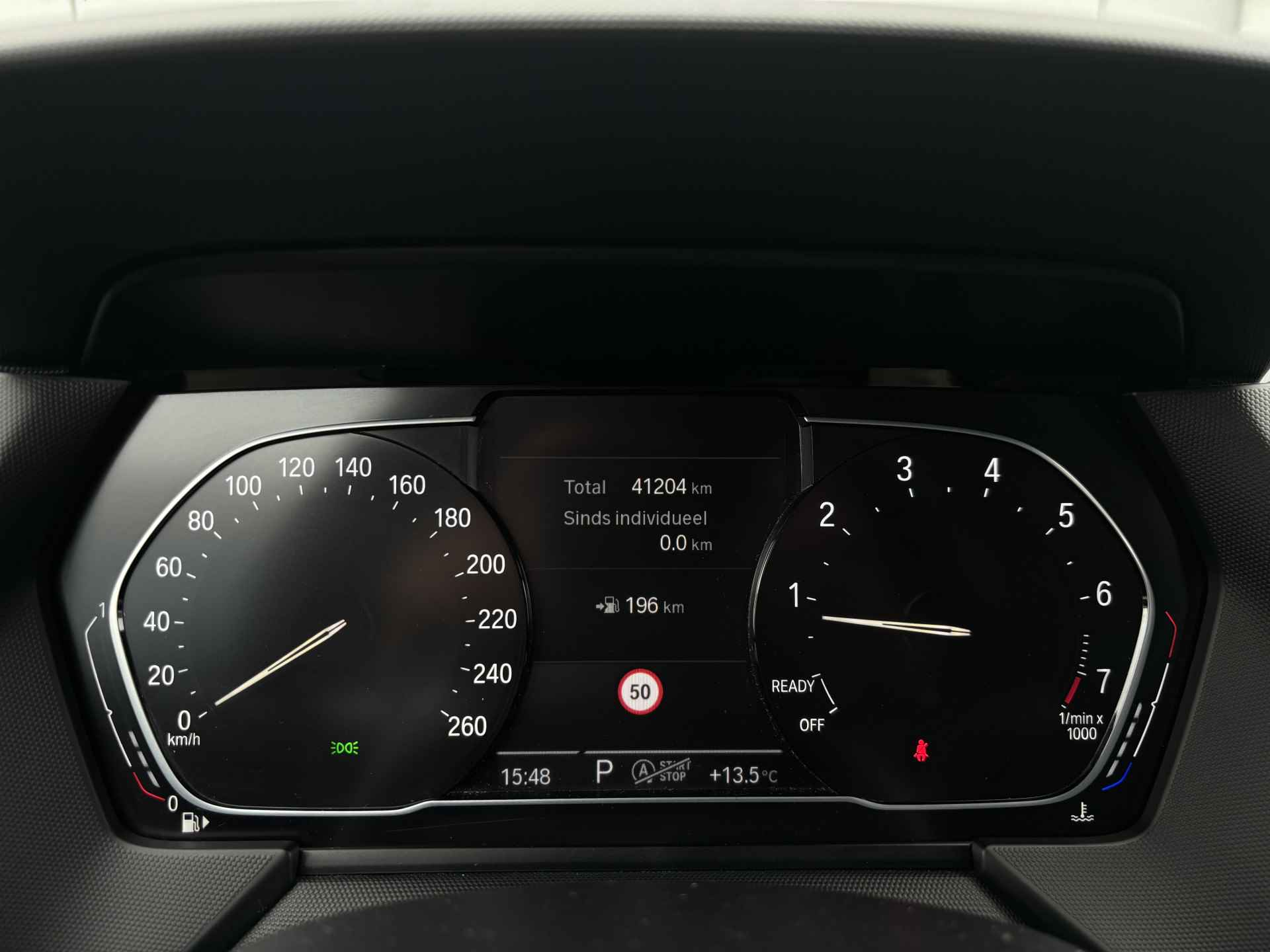 BMW 1-serie 120i Luxury Line | Leder | Apple CarPlay | - 14/26