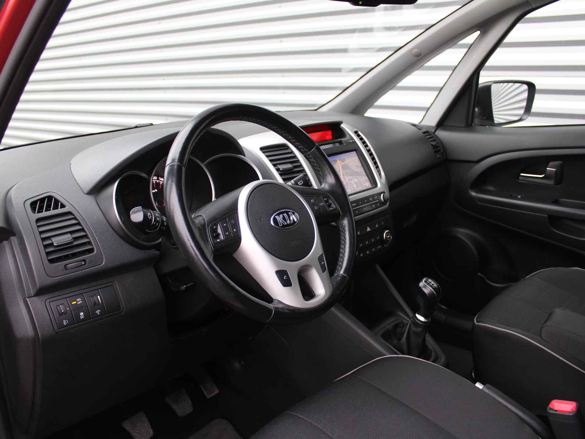 Kia Venga 1.6 CVVT ExecutiveLine | Airco | Panoramadak | Cruise | Camera | 16" LM | - 25/33