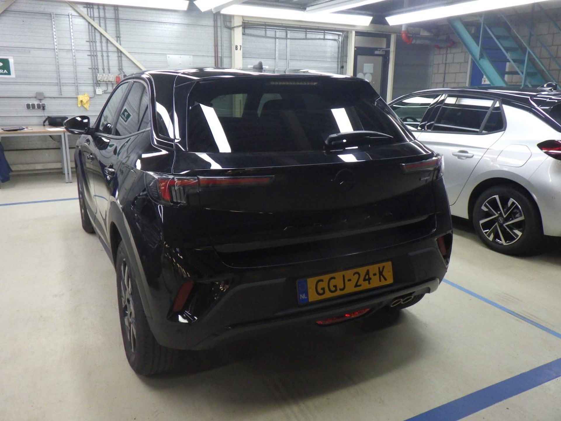 Opel Mokka 1.2 Turbo Hybrid GS 136pk Automaat Verwacht! | Massagestoelen | Navigatie | Alcantara | Achteruitrijcamera | Climate Control | F - 4/21