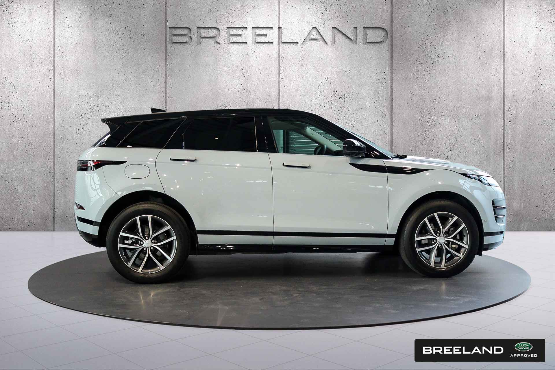 Land Rover Range Rover Evoque P300e Dynamic SE | Panoramadak | 360° Camera | Cold Climate Pack - 6/37