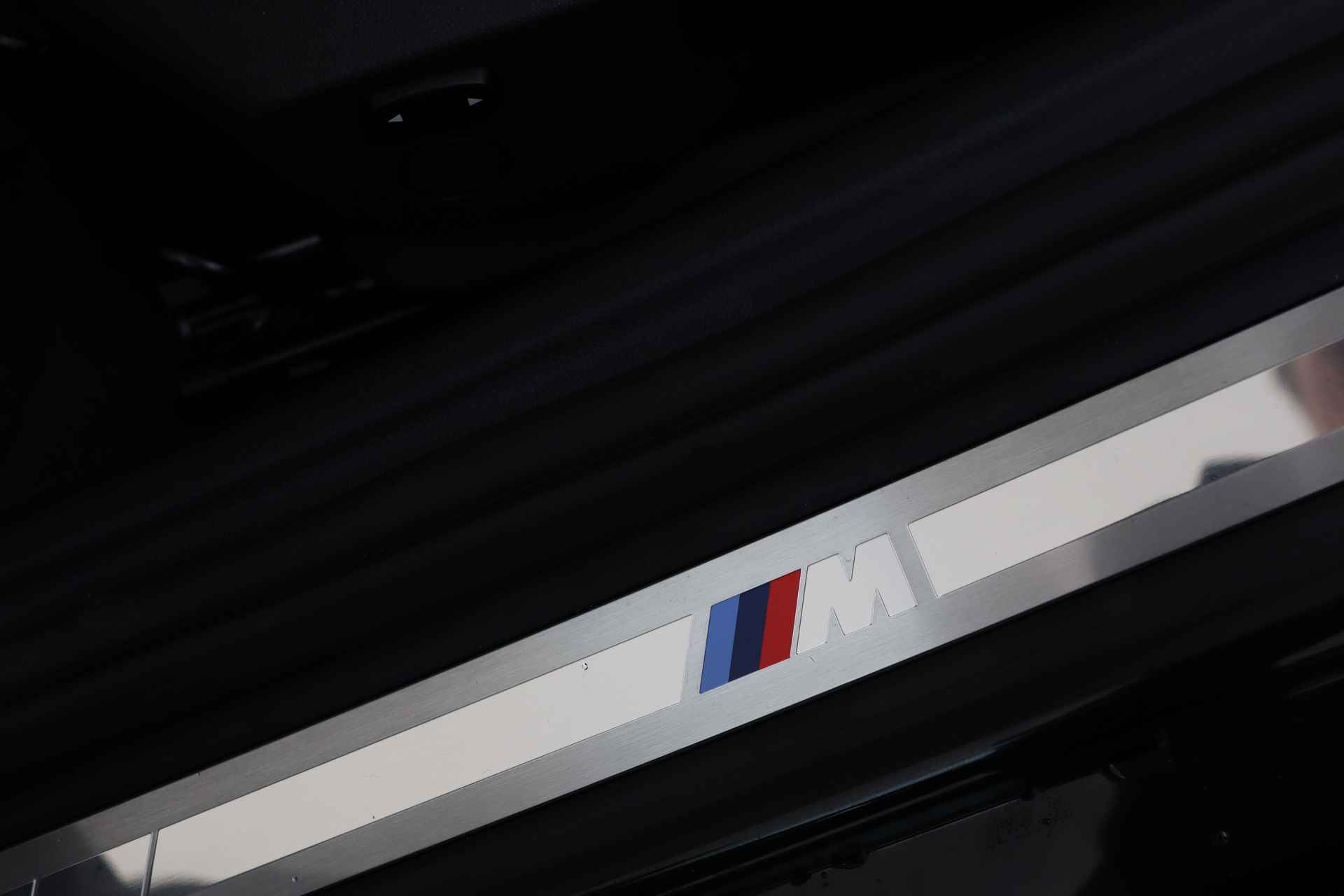 BMW Z4 Roadster sDrive20i High Executive M Sport Automaat / M Sportstoelen / Adaptieve LED / Active Cruise Control / M Sportonderstel / Harman Kardon / Parking Assistant - 46/62