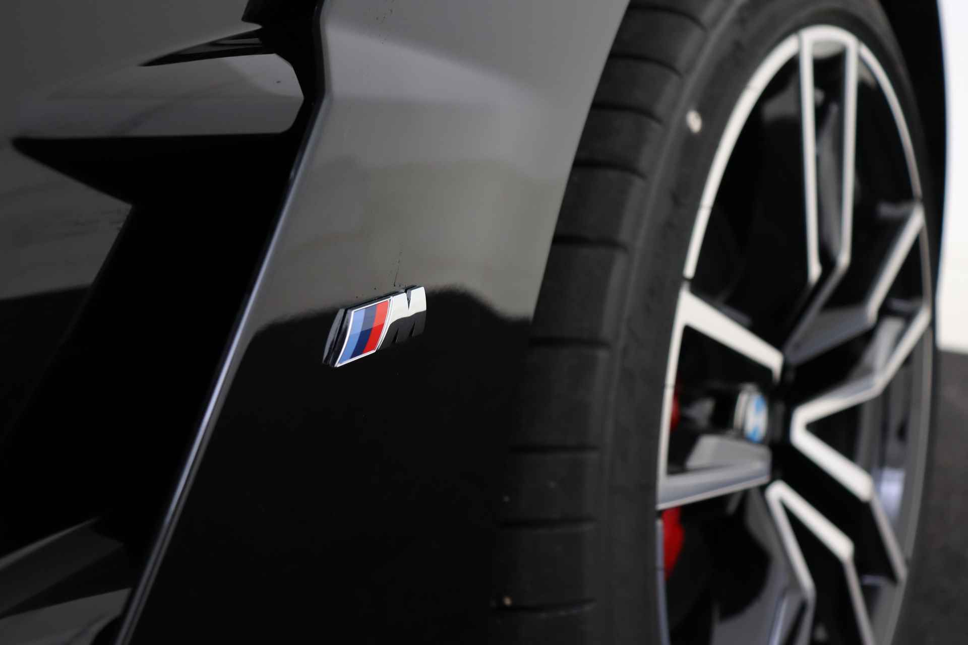 BMW Z4 Roadster sDrive20i High Executive M Sport Automaat / M Sportstoelen / Adaptieve LED / Active Cruise Control / M Sportonderstel / Harman Kardon / Parking Assistant - 50/62