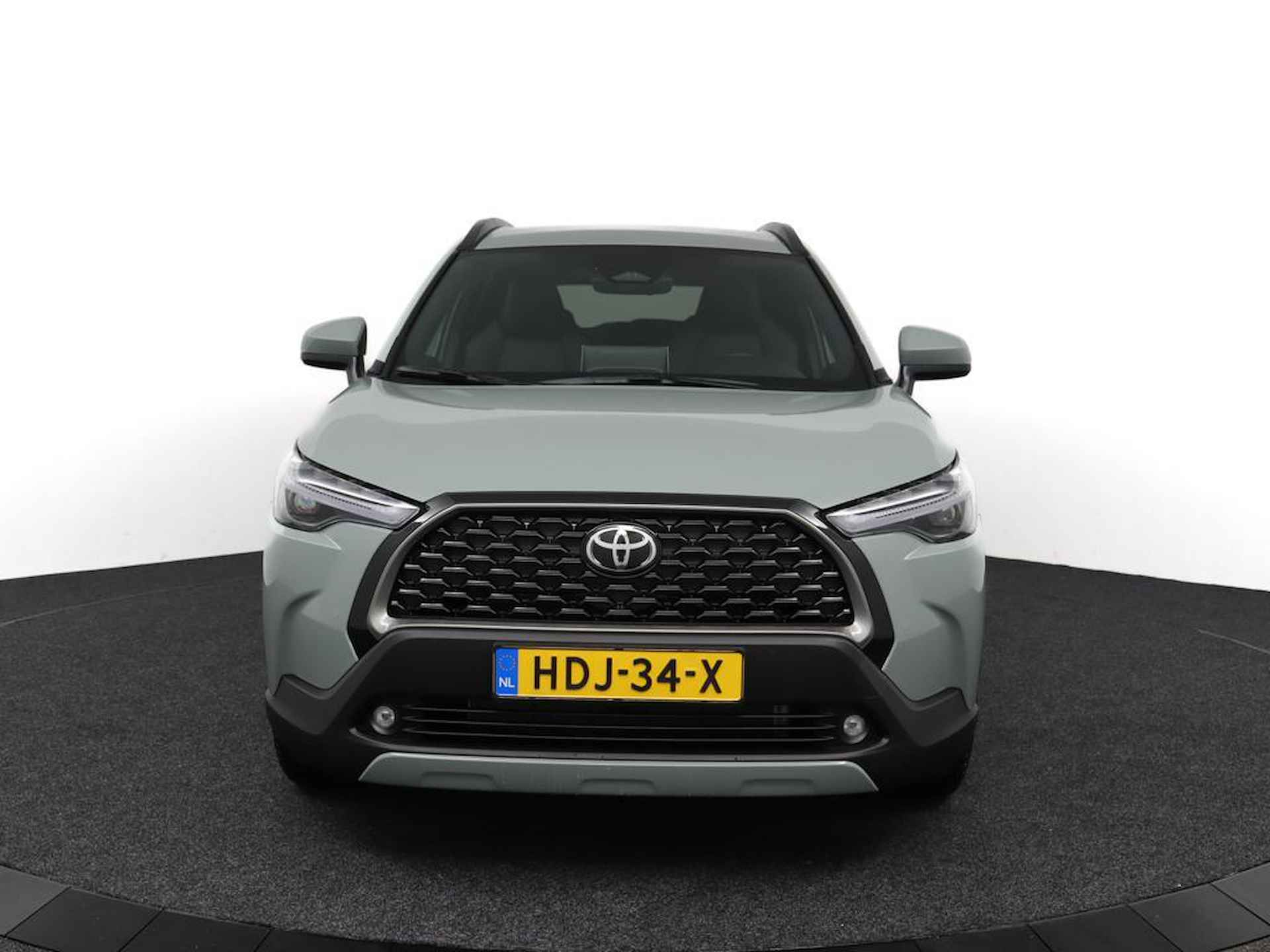 Toyota Corolla Cross Hybrid 140 Style | Stoel/Stuurverwarming | Parkeersensoren | Elektrische Achterklep | Navigatie | Apple Carplay/Android Auto | - 16/48