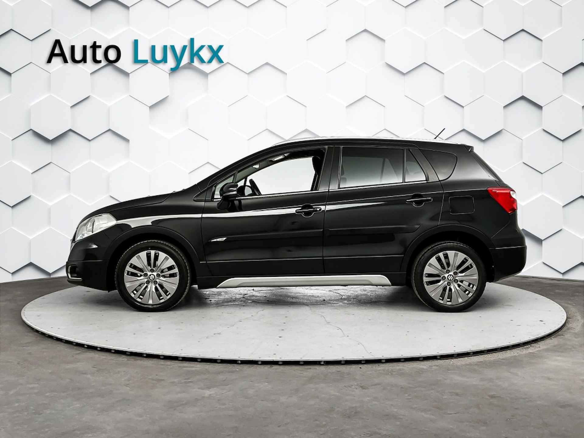 Suzuki SX4 S-Cross 1.6 Exclusive | Cruise Control | Climate Control | Bluetooth - 2/38