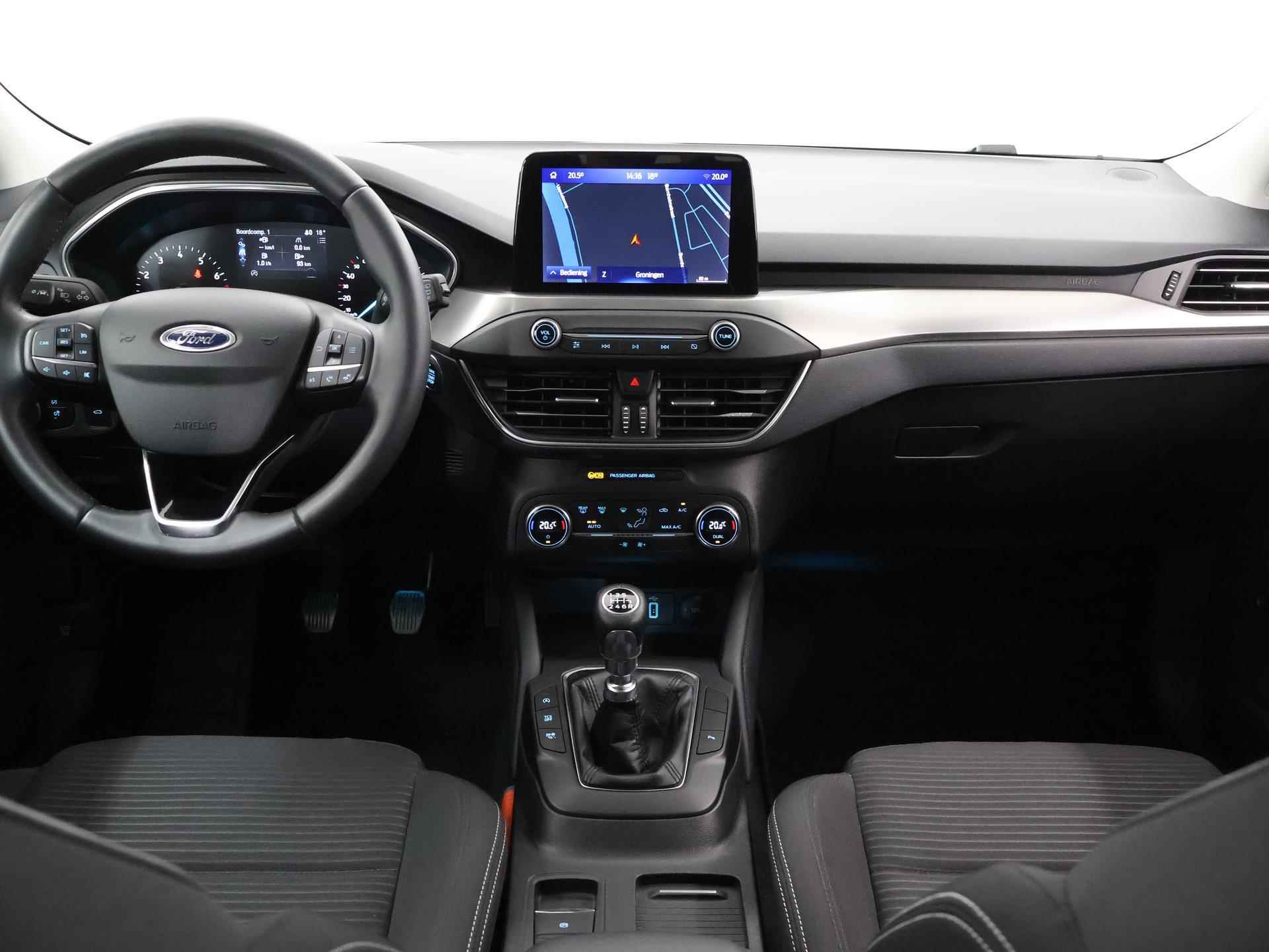 Ford Focus Wagon 1.0 EcoBoost Titanium Business | B&O Premium Audio | Elekt. Achterklep | Climate Control | Navigatie | - 9/40