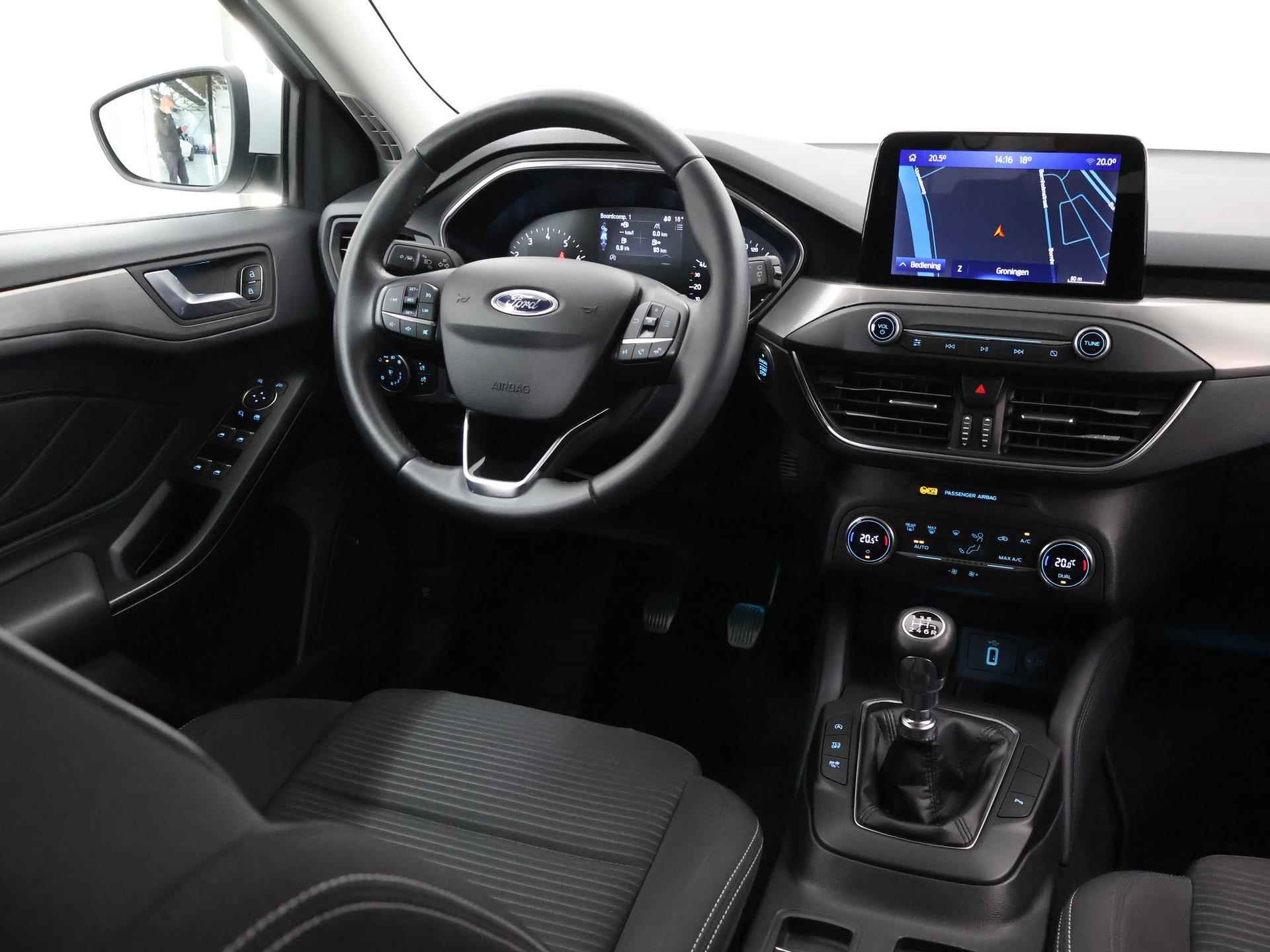 Ford Focus Wagon 1.0 EcoBoost Titanium Business | B&O Premium Audio | Elekt. Achterklep | Climate Control | Navigatie | - 10/40