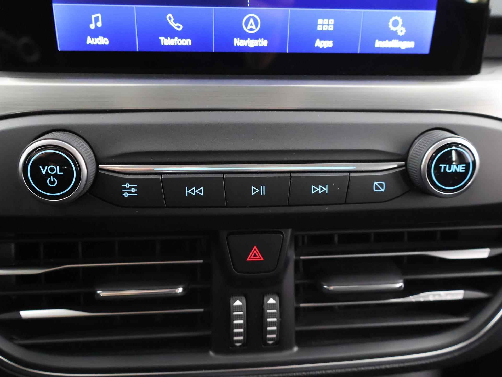 Ford Focus Wagon 1.0 EcoBoost Titanium Business | B&O Premium Audio | Elekt. Achterklep | Climate Control | Navigatie | - 21/40