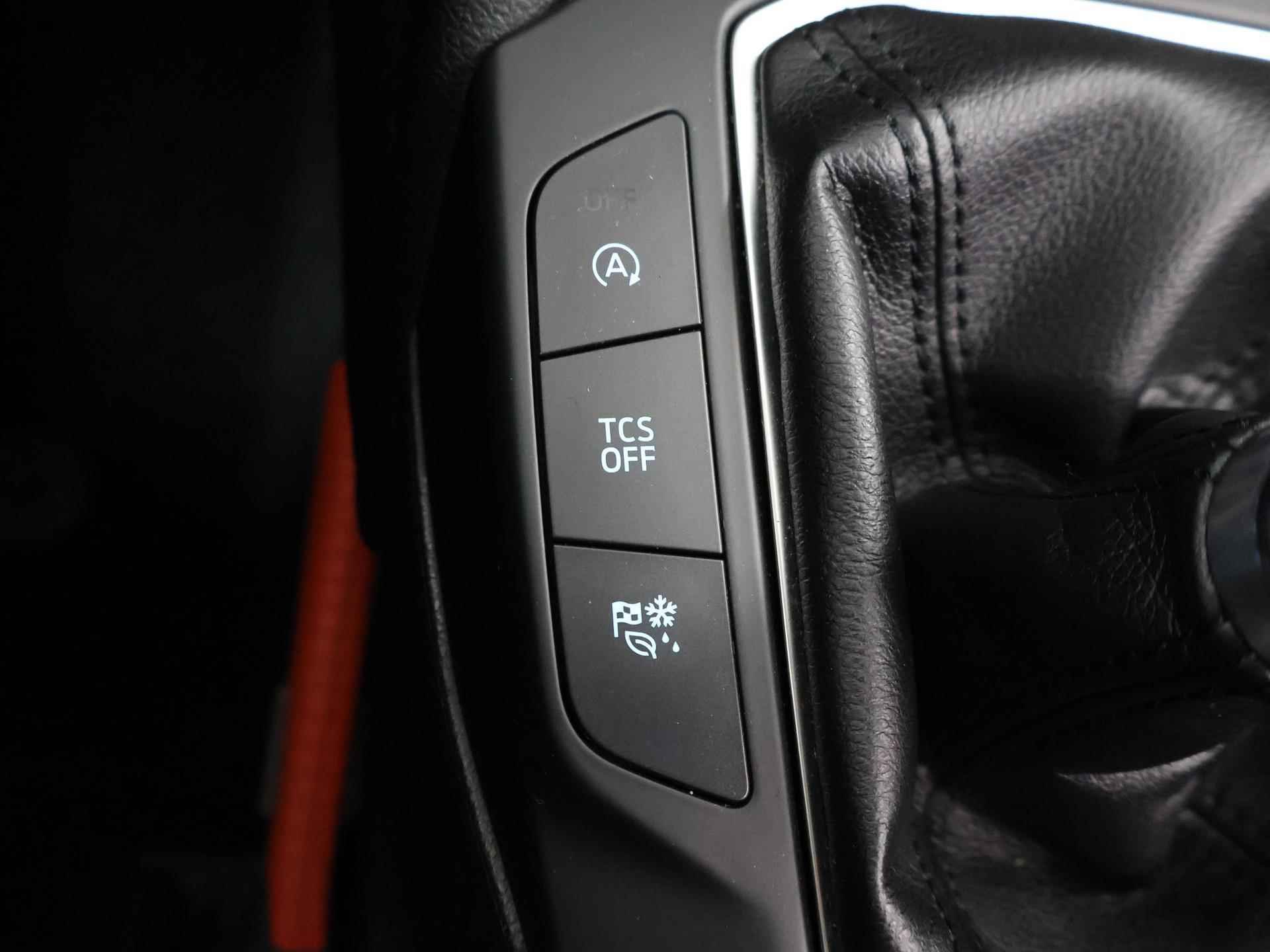 Ford Focus Wagon 1.0 EcoBoost Titanium Business | B&O Premium Audio | Elekt. Achterklep | Climate Control | Navigatie | - 26/40