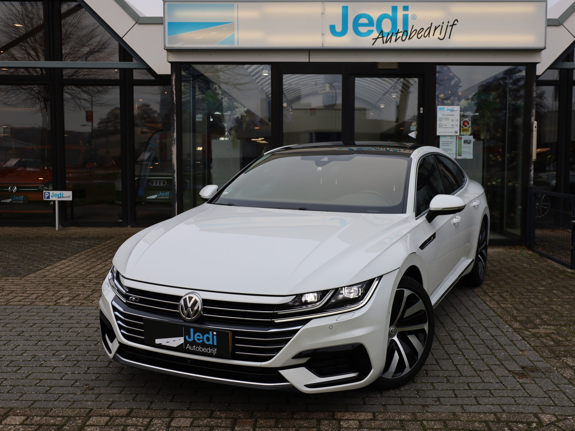 Volkswagen Arteon R-line 1.5 TSI 110kw/150pk DSG7