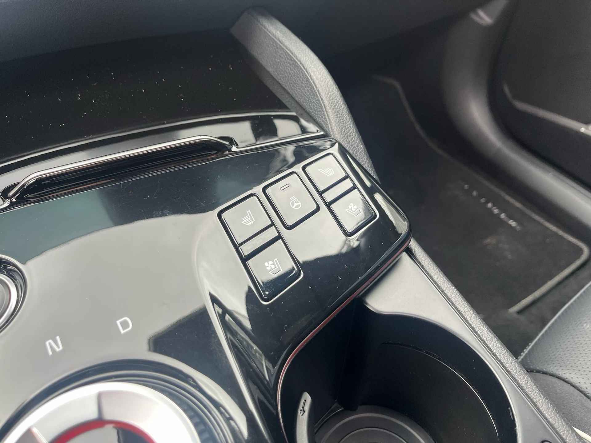 KIA Sportage 1.6 265pk Plug-In Hybrid AT6 4WD GT-PlusLine | Panoramadak | Navigatie | Camera | Stoel & Stuur verwarming | - 24/47