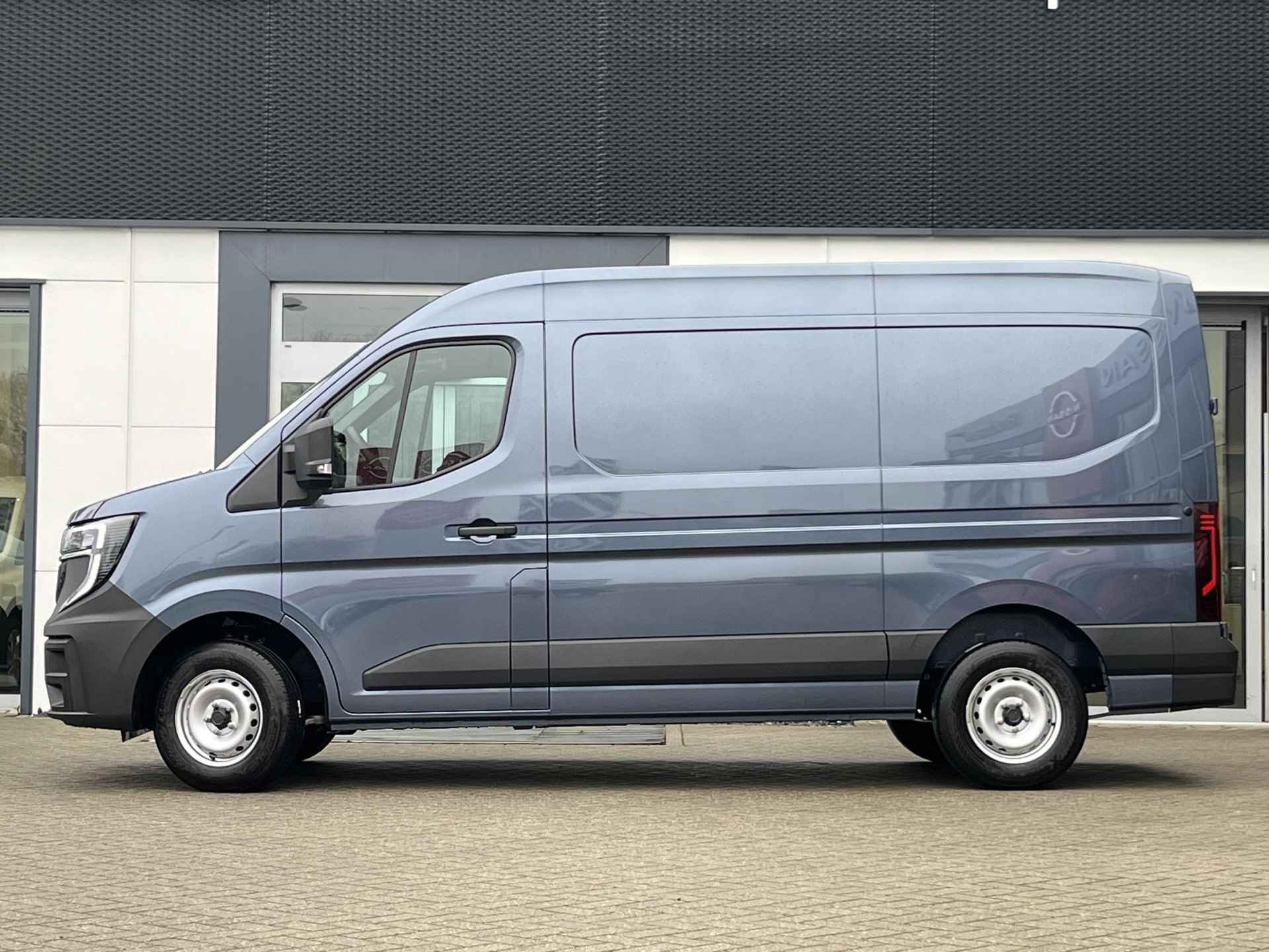 Renault Master T35 2.0 dCi 130 L2H2 Start Blue Gris | - 5/28