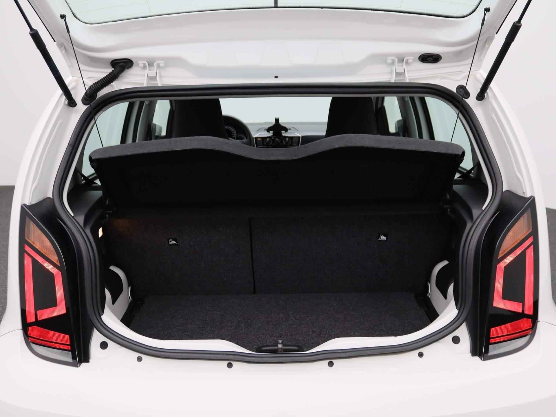 Volkswagen Up! 1.0 BMT move up! 60 PK | Airco | Maps & More | DAB | Bluetooth | Elektrische Ramen | - 15/25