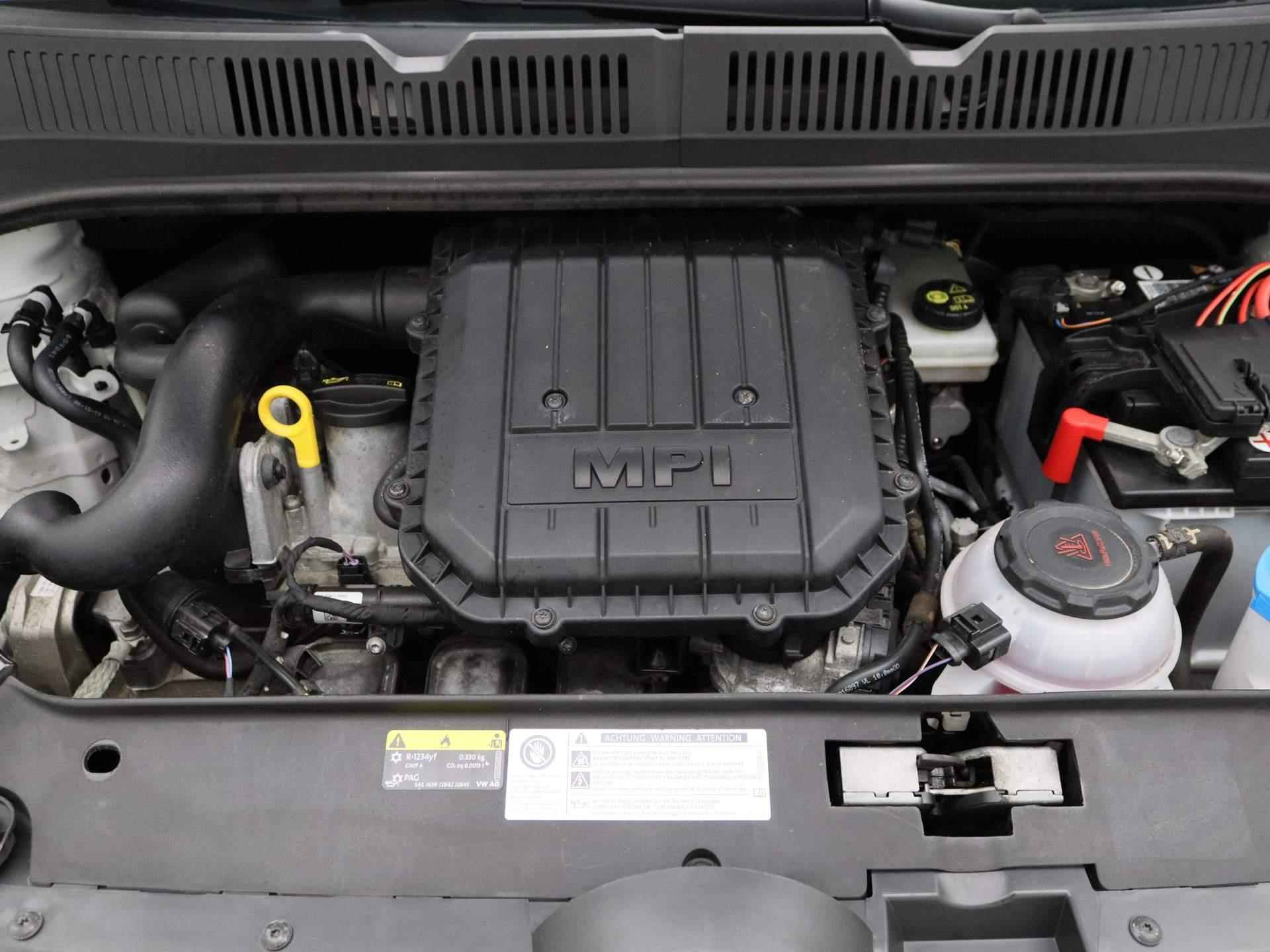 Volkswagen Up! 1.0 BMT move up! 60 PK | Airco | Maps & More | DAB | Bluetooth | Elektrische Ramen | - 23/25