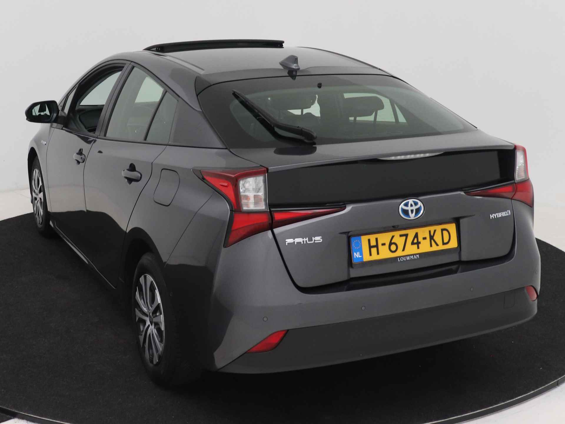 Toyota Prius 1.8 Executive | JBL | Navigatie | Parkeersensoren | LM velgen | Stoelverwarming | Head up Display | Schuif/kanteldak | - 14/43