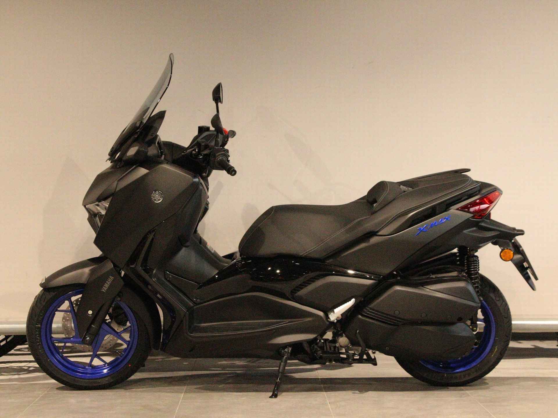 Yamaha X MAX 300 - 5/13