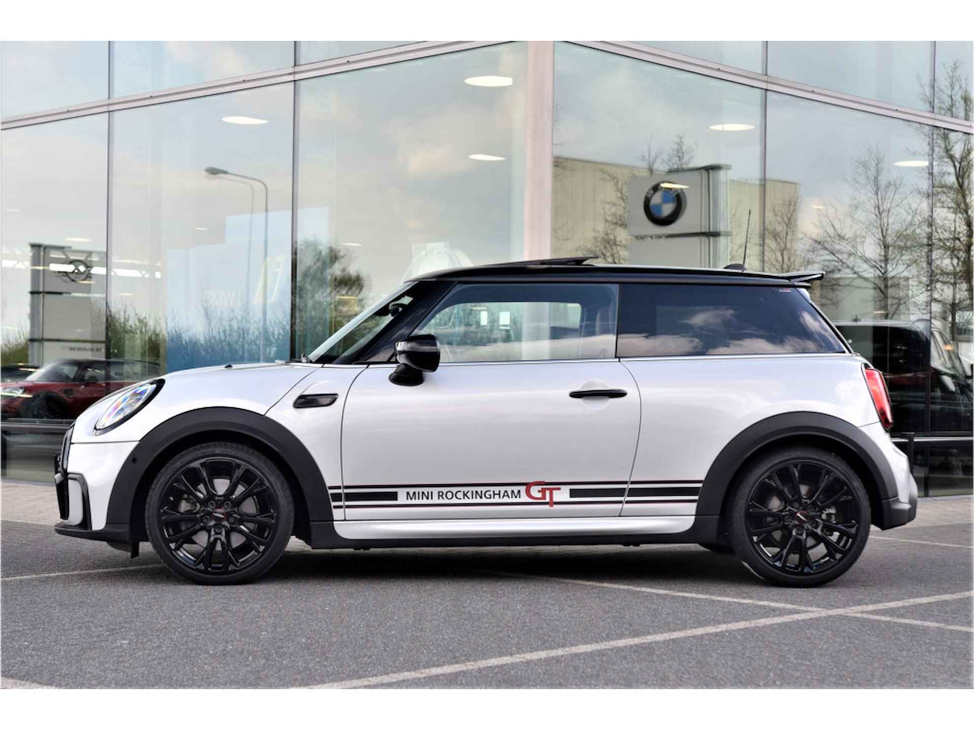 MINI Cooper S Rockingham GT Edition / Panoramadak / Harman Kardon / Comfort Acces / Head up Display / 18"LM velgen - 3/32