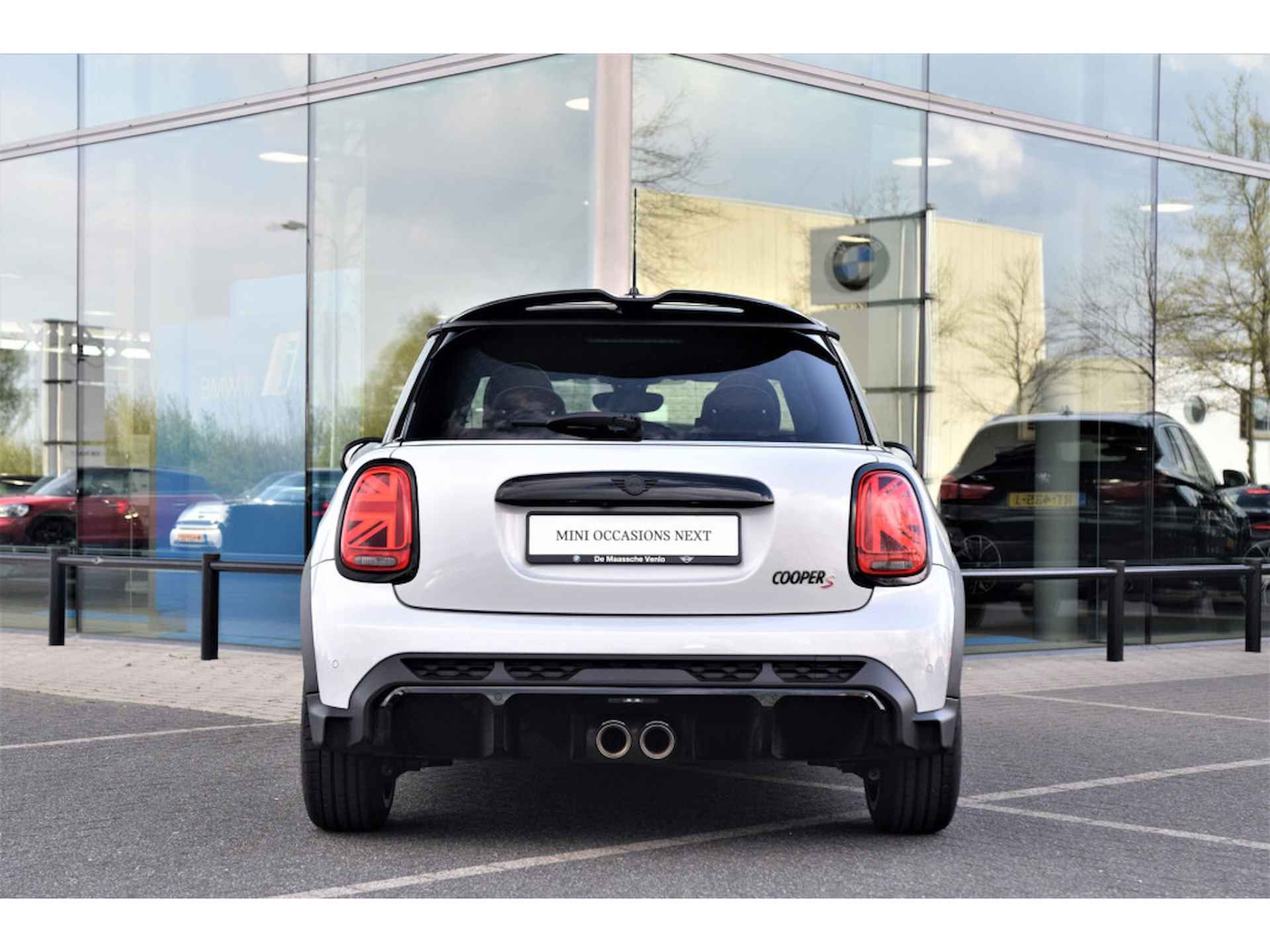 MINI Cooper S Rockingham GT Edition / Panoramadak / Harman Kardon / Comfort Acces / Head up Display / 18"LM velgen - 7/32