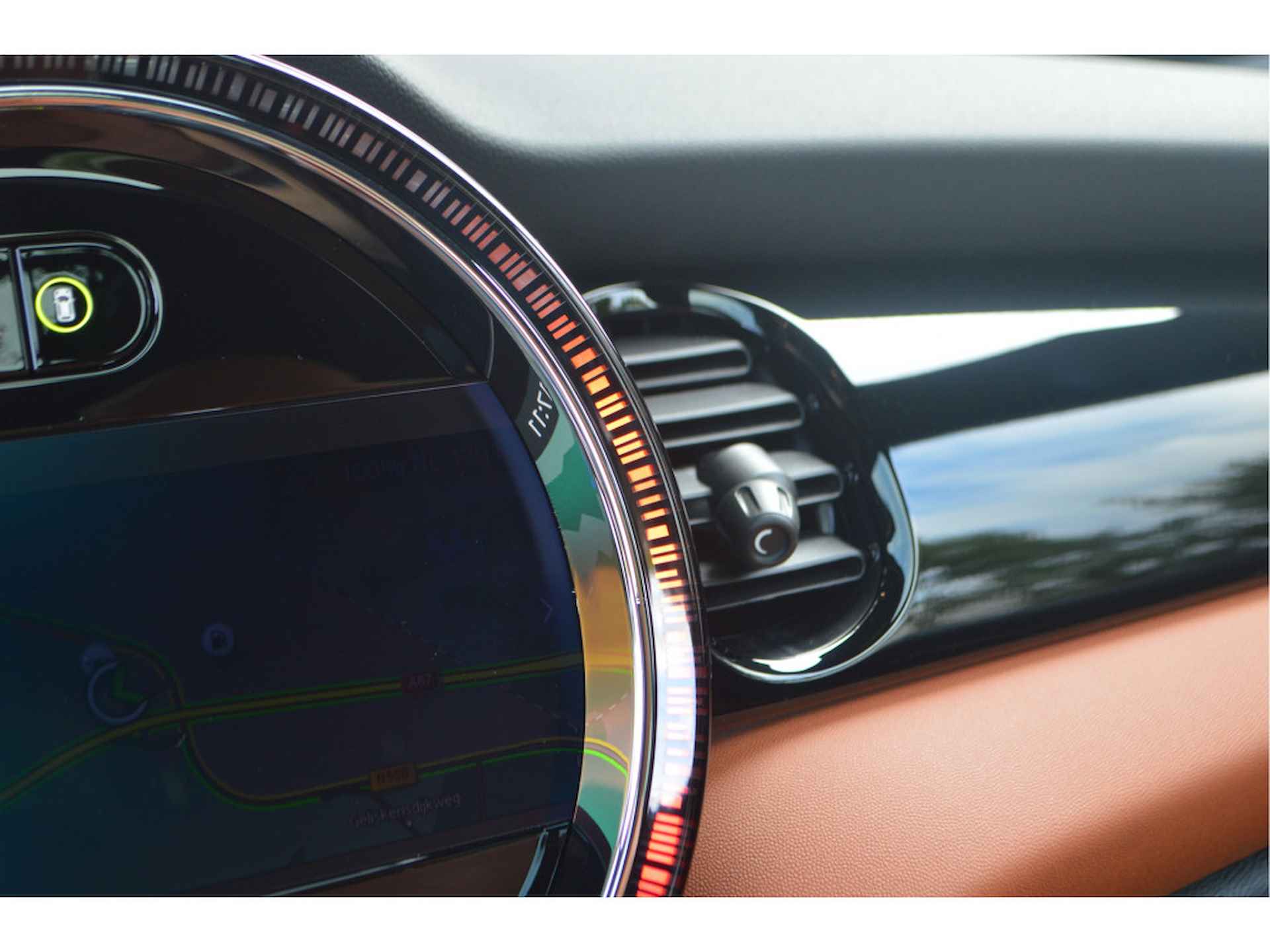 MINI Cooper S Rockingham GT Edition / Panoramadak / Harman Kardon / Comfort Acces / Head up Display / 18"LM velgen - 28/32