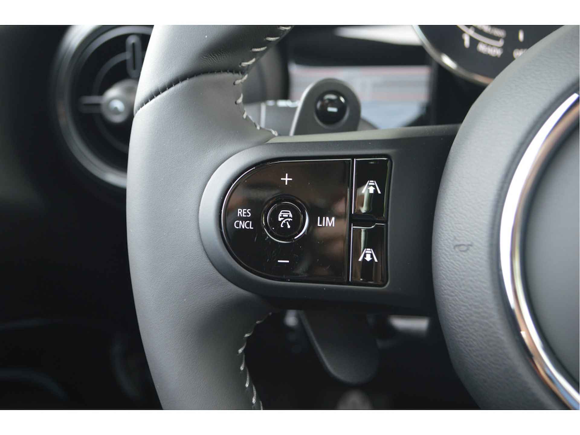 MINI Cooper S Rockingham GT Edition / Panoramadak / Harman Kardon / Comfort Acces / Head up Display / 18"LM velgen - 31/32