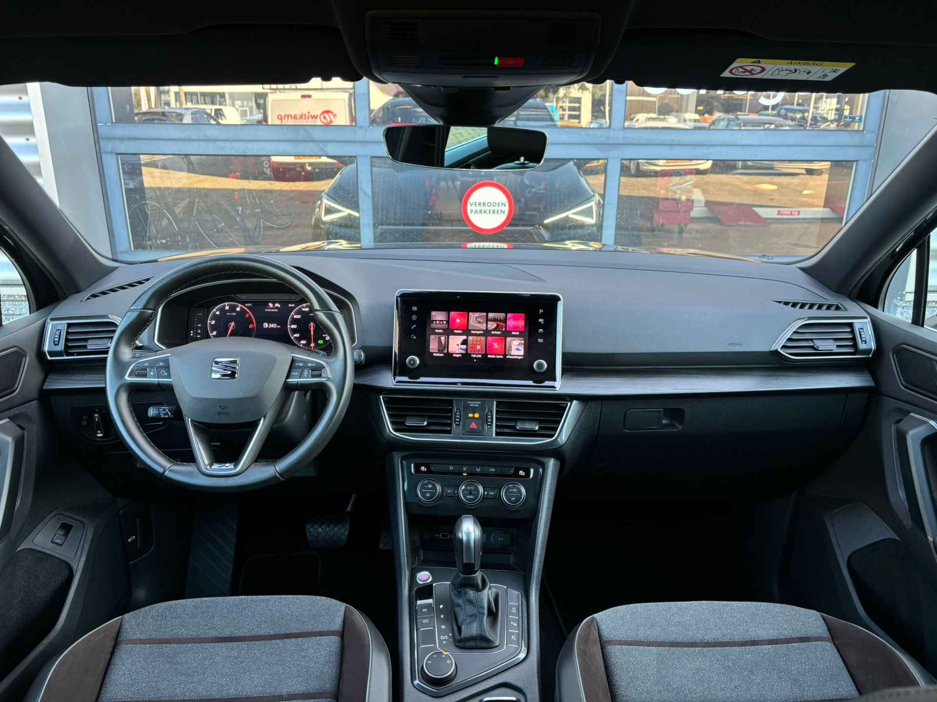 SEAT Tarraco 1.5 TSI 150 pk Xcellence | Rondomzicht camera | Dodehoek detector | Navigatie | - 12/37