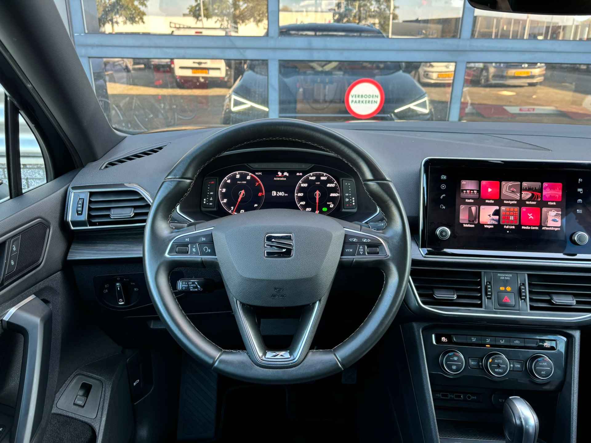 SEAT Tarraco 1.5 TSI 150 pk Xcellence | Rondomzicht camera | Dodehoek detector | Navigatie | - 13/37