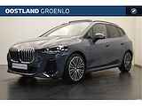 BMW 2 Serie Active Tourer 220i High Executive M Sport Automaat / Panoramadak / Trekhaak / M Adaptief onderstel / Sportstoelen / Adaptieve LED / Head-Up / Comfort Access