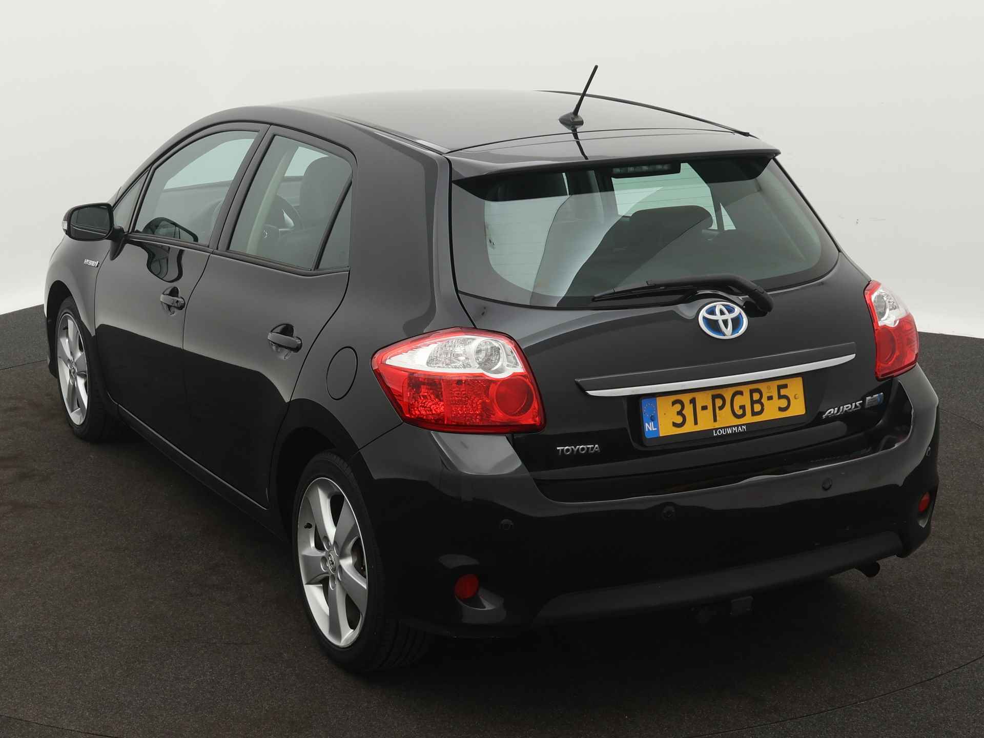 Toyota Auris 1.8 Full Hybrid Executive | Navigatie | Camera | Parkeersensoren achter | LM velgen | Trekhaak | - 3/39