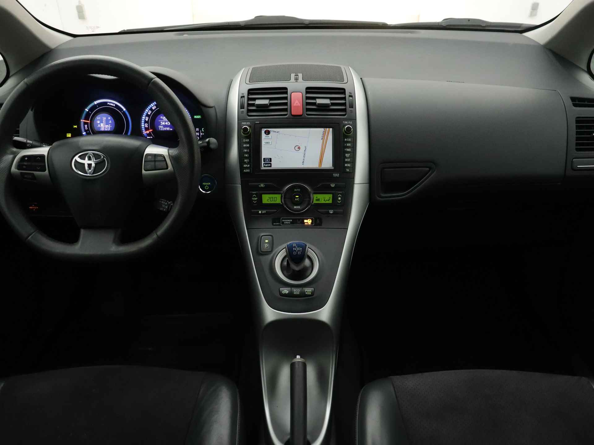 Toyota Auris 1.8 Full Hybrid Executive | Navigatie | Camera | Parkeersensoren achter | LM velgen | Trekhaak | - 5/39