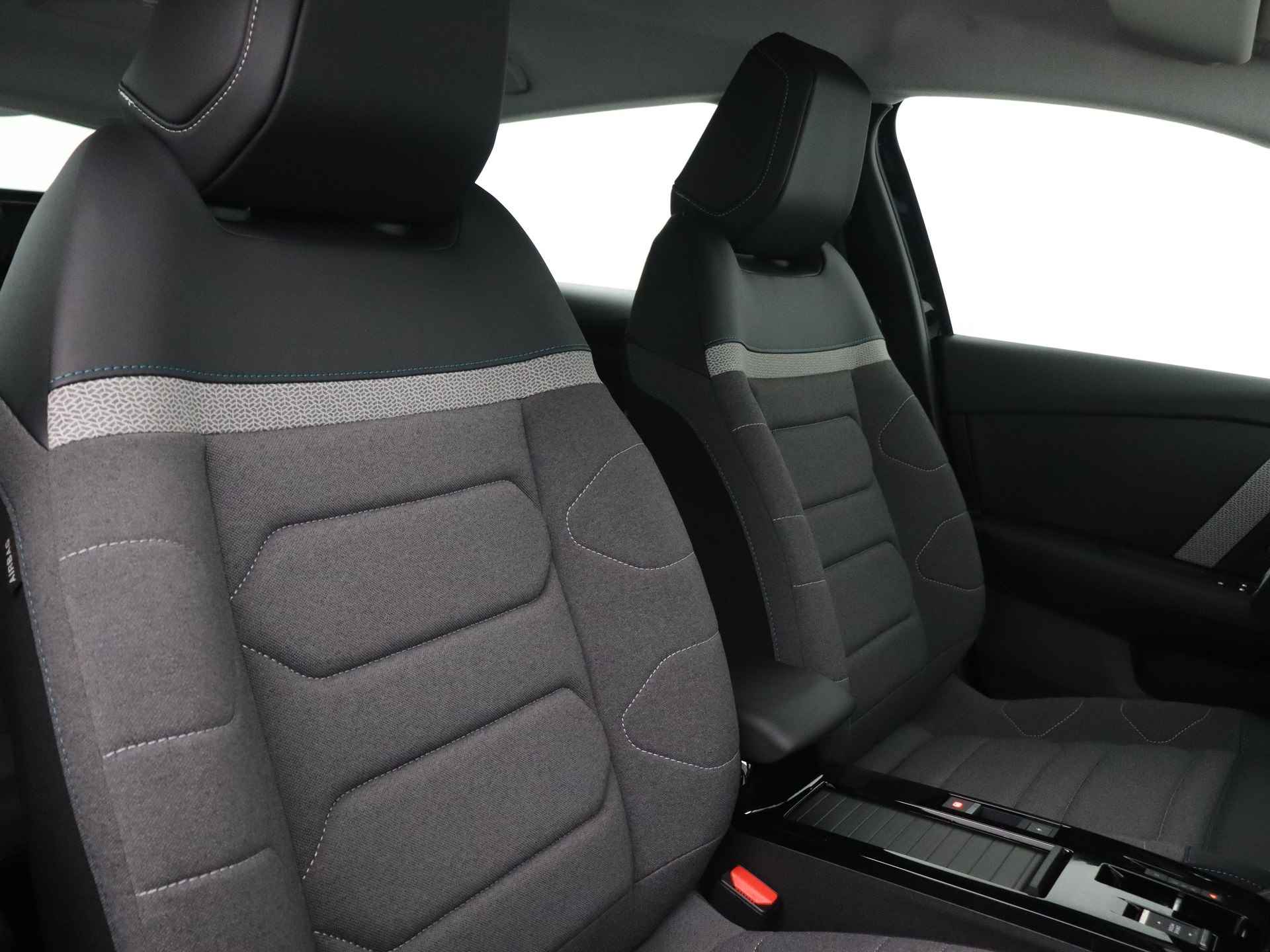 Citroën Ë-C4 You 50 kWh | Rijklaar | Apple Carplay | Comfort Seats | - 8/27