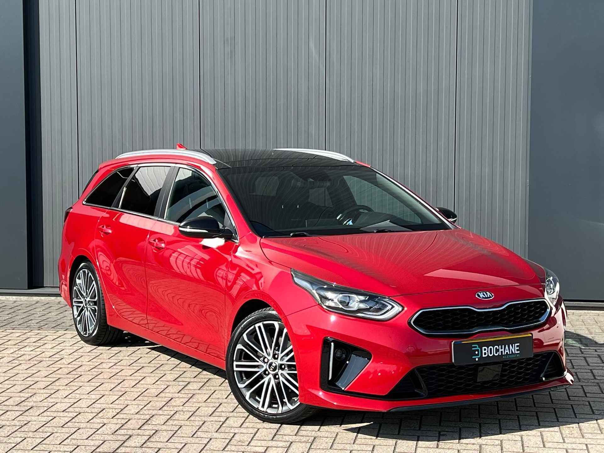 Kia Ceed Sportswagon 1.4 T-GDi GT-PlusLine | Panoramadak | Navigatie | half leder | Stoelverwarming voor & achter | Stuurwielverwarming - 7/29