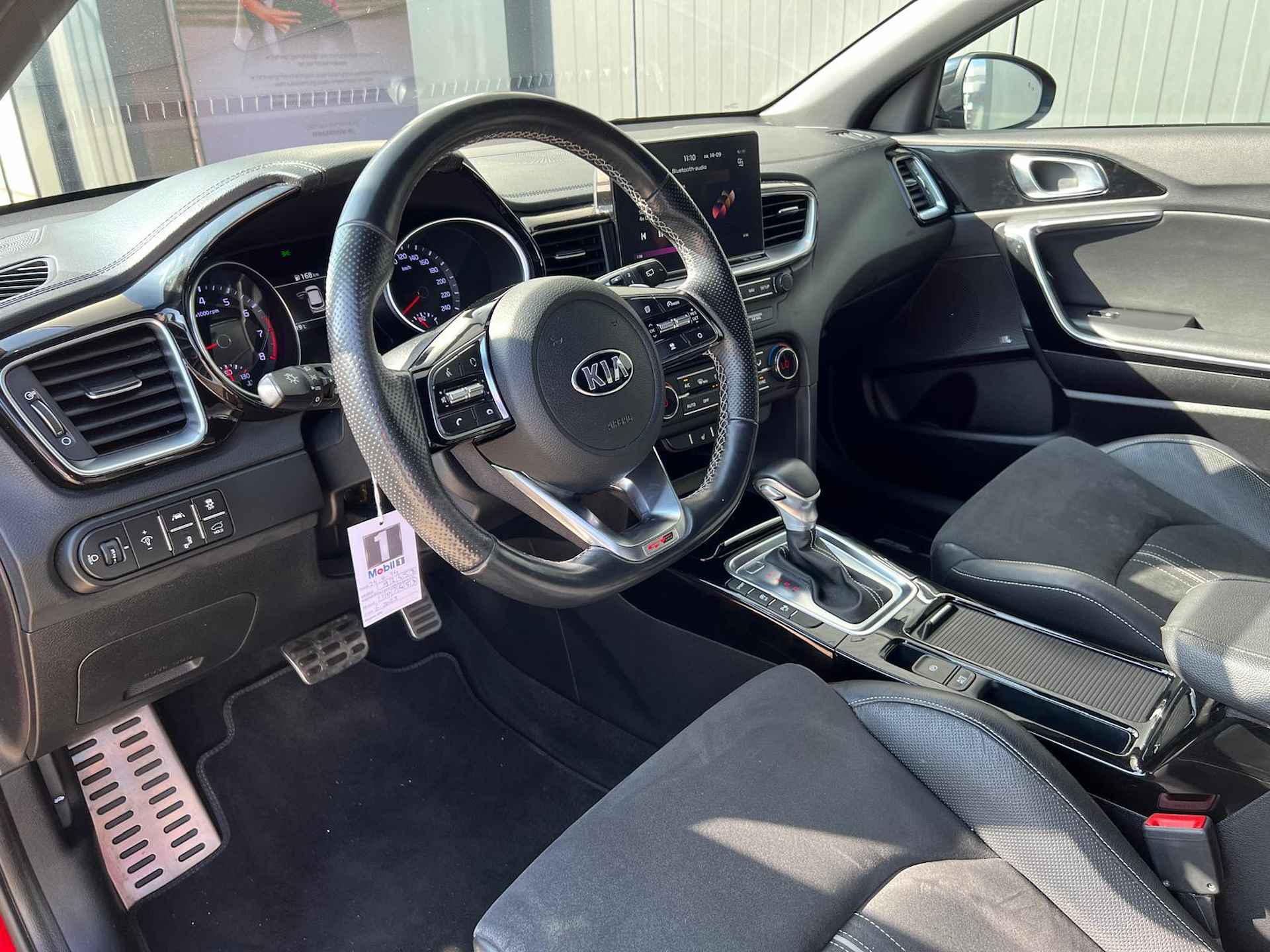 Kia Ceed Sportswagon 1.4 T-GDi GT-PlusLine | Panoramadak | Navigatie | half leder | Stoelverwarming voor & achter | Stuurwielverwarming - 9/29