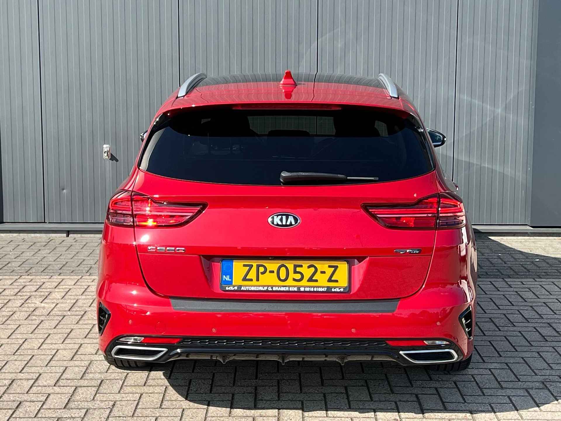 Kia Ceed Sportswagon 1.4 T-GDi GT-PlusLine | Panoramadak | Navigatie | half leder | Stoelverwarming voor & achter | Stuurwielverwarming - 13/29