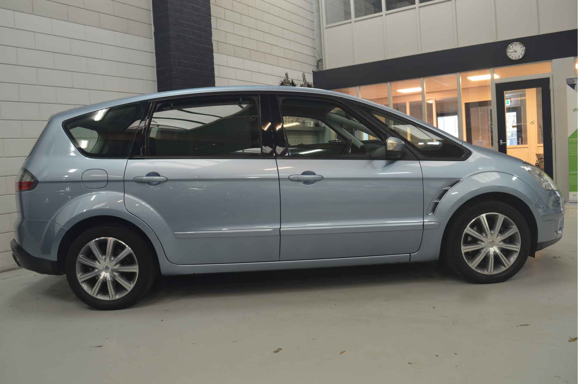 Ford S-Max 2.5-20V Turbo // 7 PERSOONS // 173.000 km // 1ste EIGENAAR // CRUISE // TREKHAAK // YOUNGTIMER // 221 PK // - 4/26