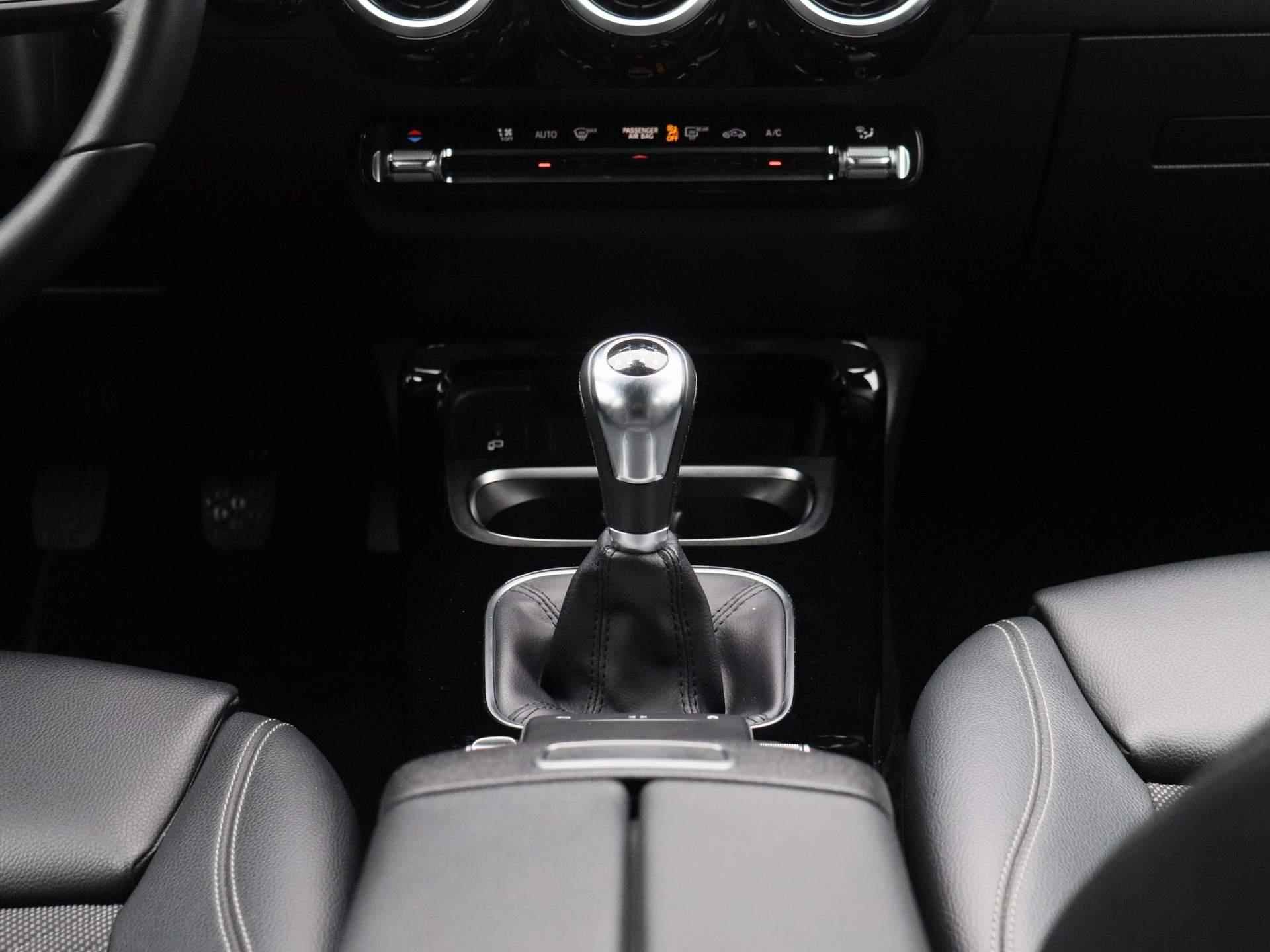 Mercedes-Benz B-klasse 180d Advantage | Navi | Cruise | PDC V+A | Keyless | Camera | Half-Leder | Style-pakket | Elektrisch bedienbare achterklep | - 10/42