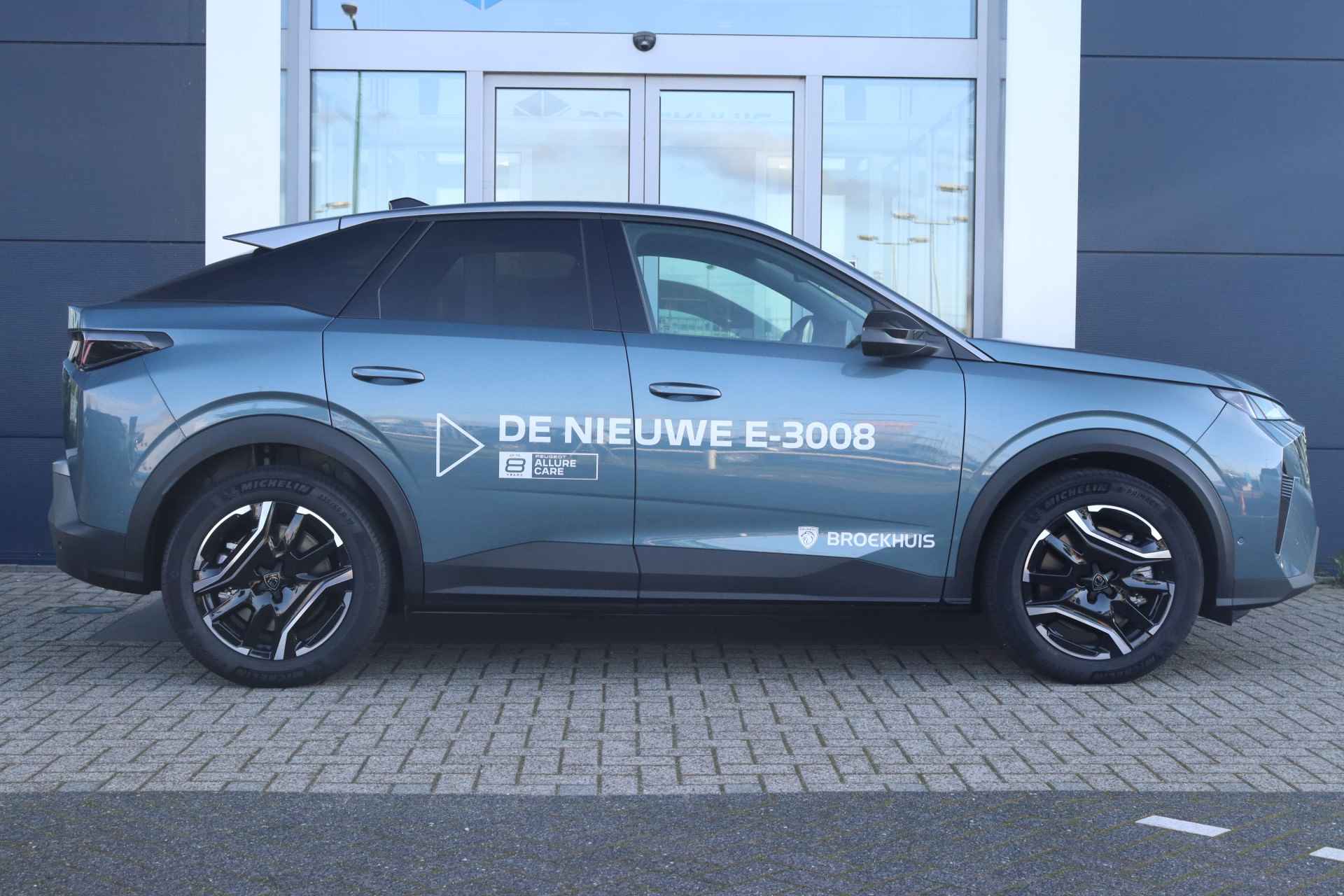 Peugeot E-3008 Allure 73 kWh | Navigatie Pack | 360 + Drive assist Pack | Stuurverwarming | Carplay - 31/48