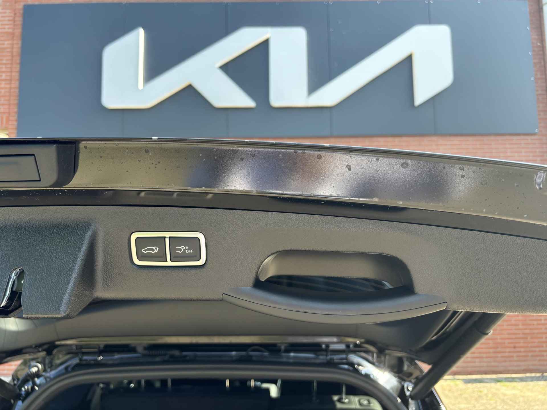 Kia Sorento 1.6 T-GDi Plug-in Hybrid 4WD ExecutiveLine 7p. | Panorama schuif-kantel dak | Head-up display | Dodehoekcamera | BOSE Premium sound system | Stoelventilatie, voorstoelen - 11/33