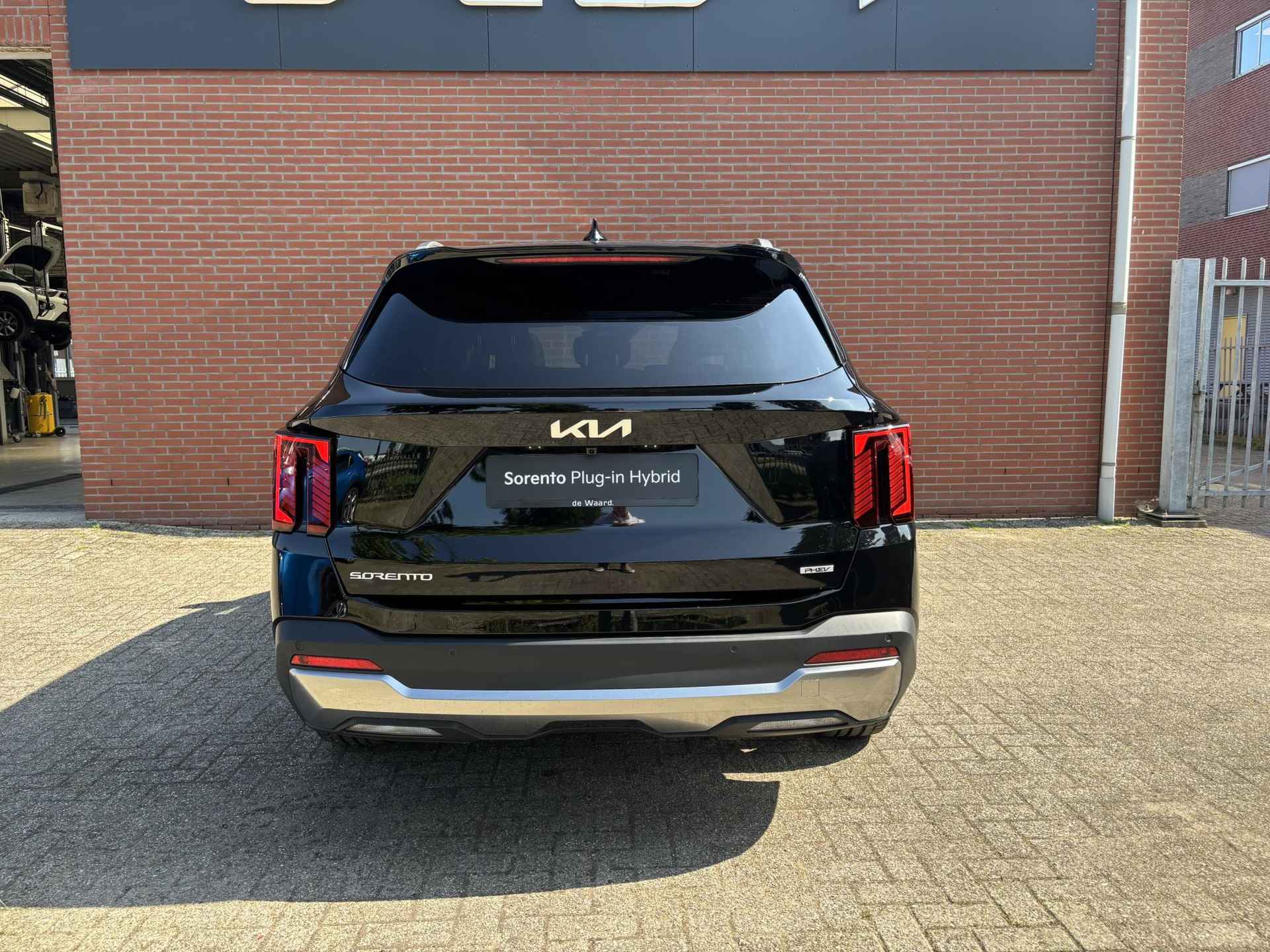 Kia Sorento 1.6 T-GDi Plug-in Hybrid 4WD ExecutiveLine 7p. | Panorama schuif-kantel dak | Head-up display | Dodehoekcamera | BOSE Premium sound system | Stoelventilatie, voorstoelen - 24/33