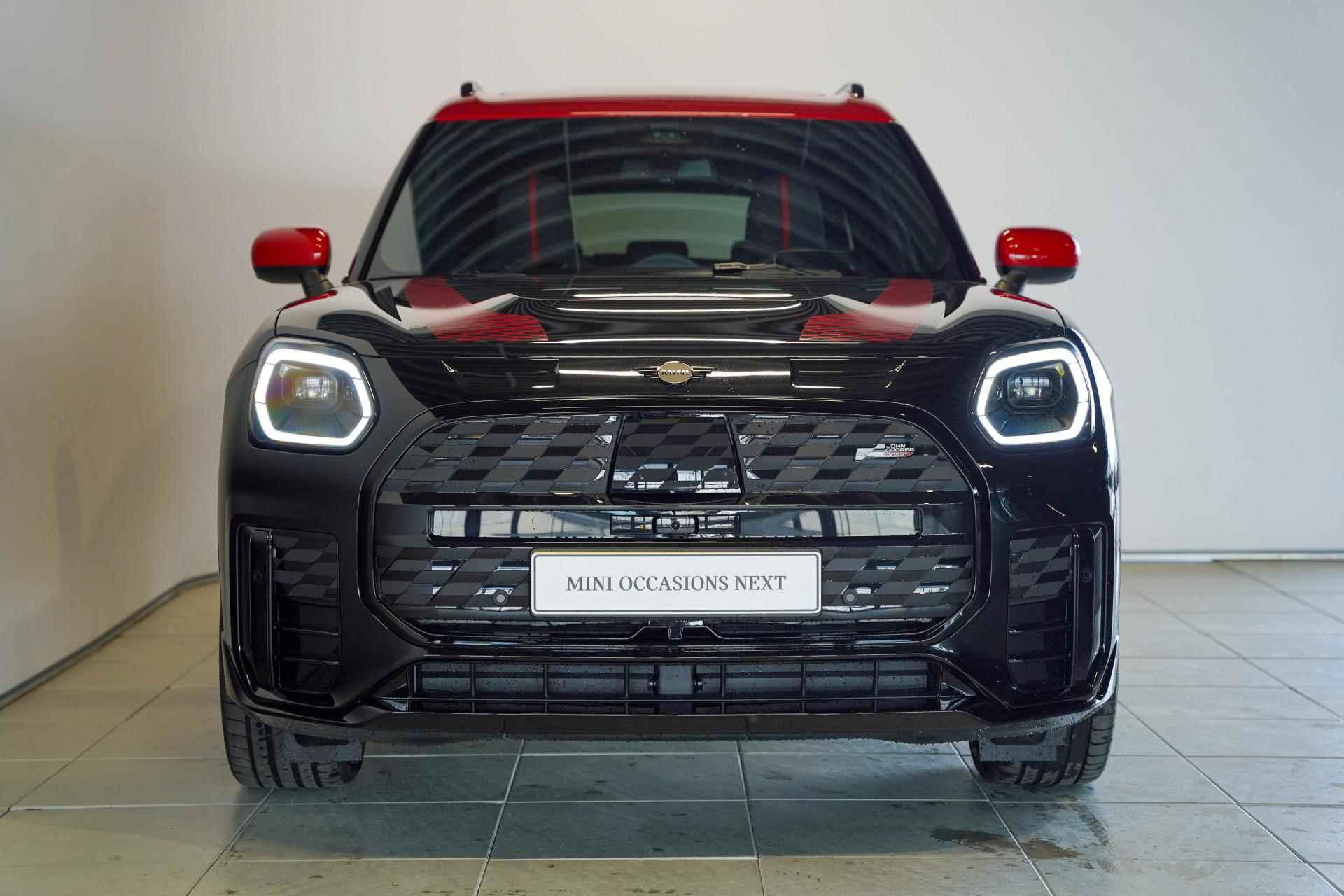 MINI Countryman E John Cooper Works - 8/28