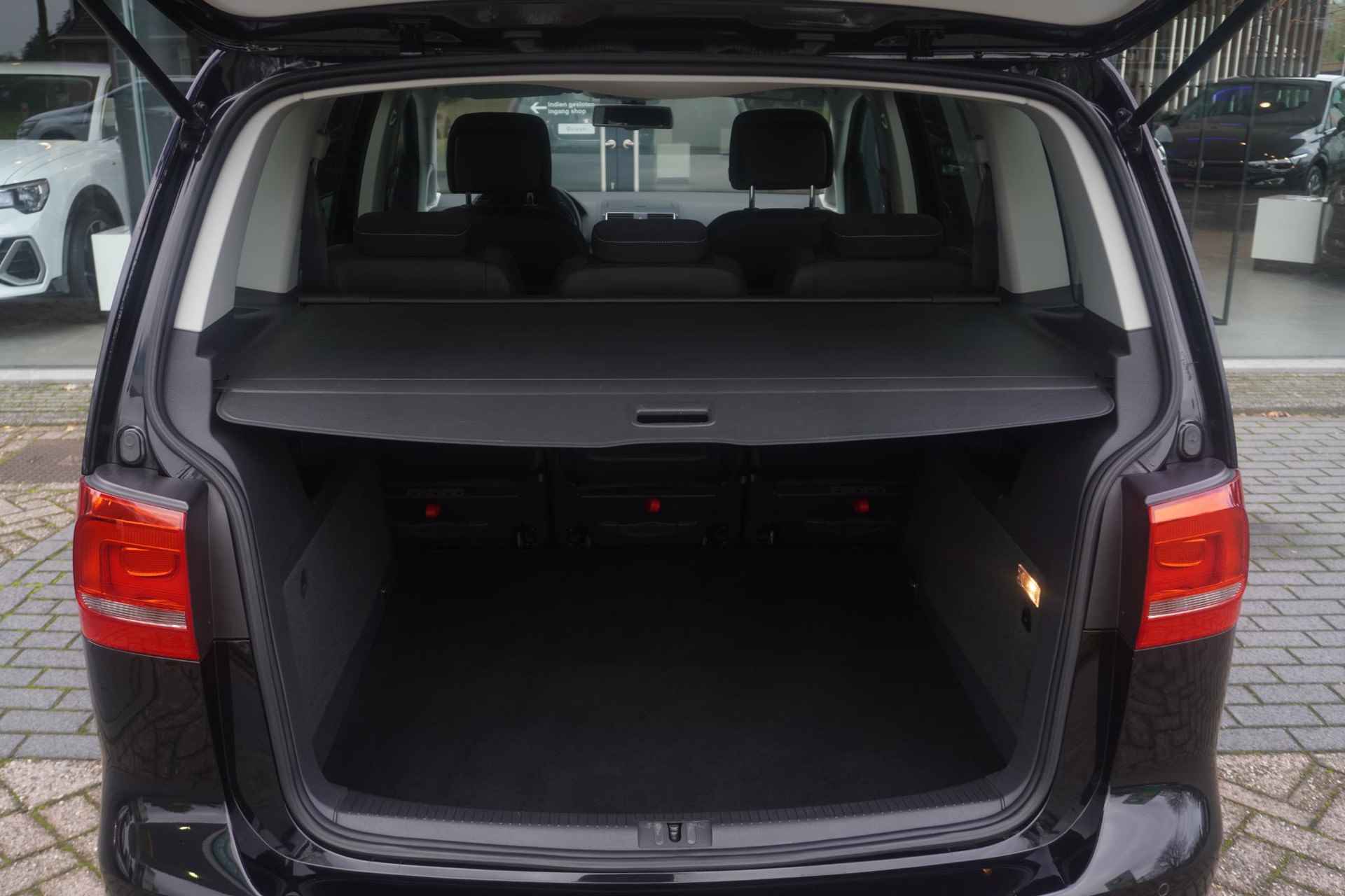 Volkswagen Touran 1.4 TSI Comfortline | Navi | Parkeerhulp | Cruise | Trekhaak - 5/23