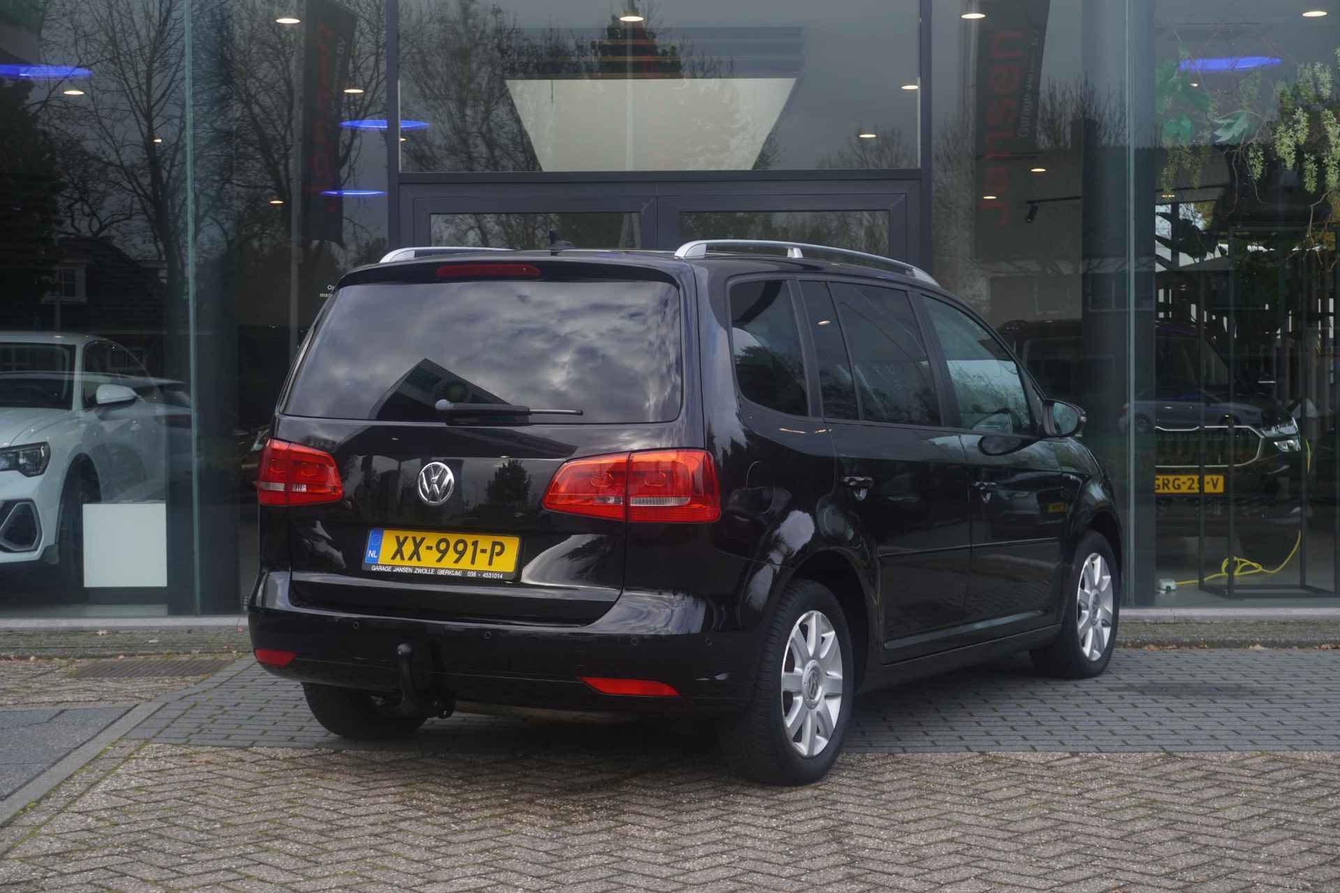 Volkswagen Touran 1.4 TSI Comfortline | Navi | Parkeerhulp | Cruise | Trekhaak - 16/23