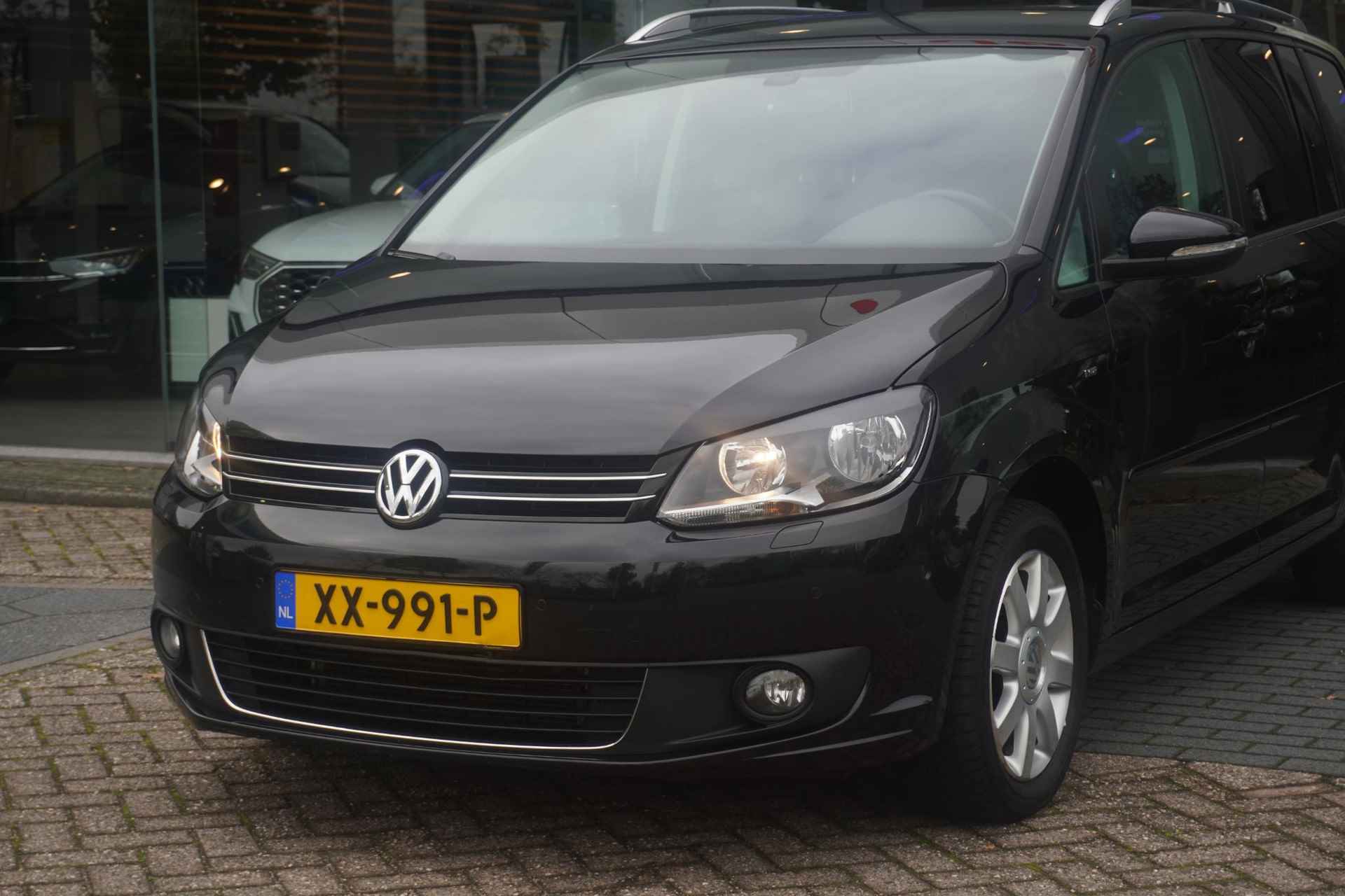 Volkswagen Touran 1.4 TSI Comfortline | Navi | Parkeerhulp | Cruise | Trekhaak - 18/23